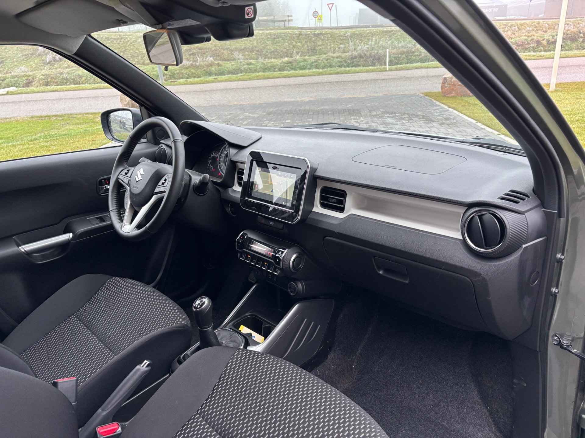 Suzuki Ignis 1.2 Smart Hybrid Adventure Navi I Camera I Carplay - 14/31