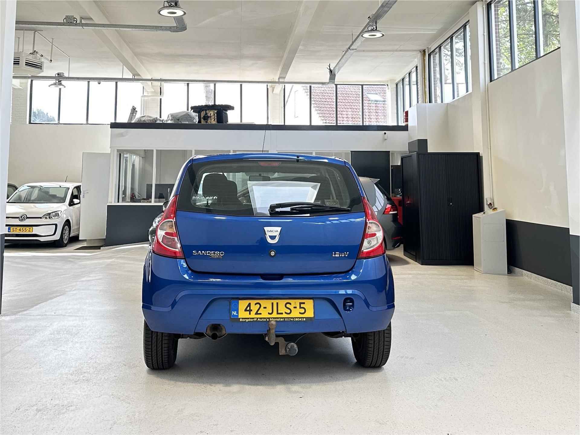 Dacia Sandero 1.2 Lauréate | NL | 1 Eig | Airco| CV | Elektr. Ramen | Trekhaak - 6/22