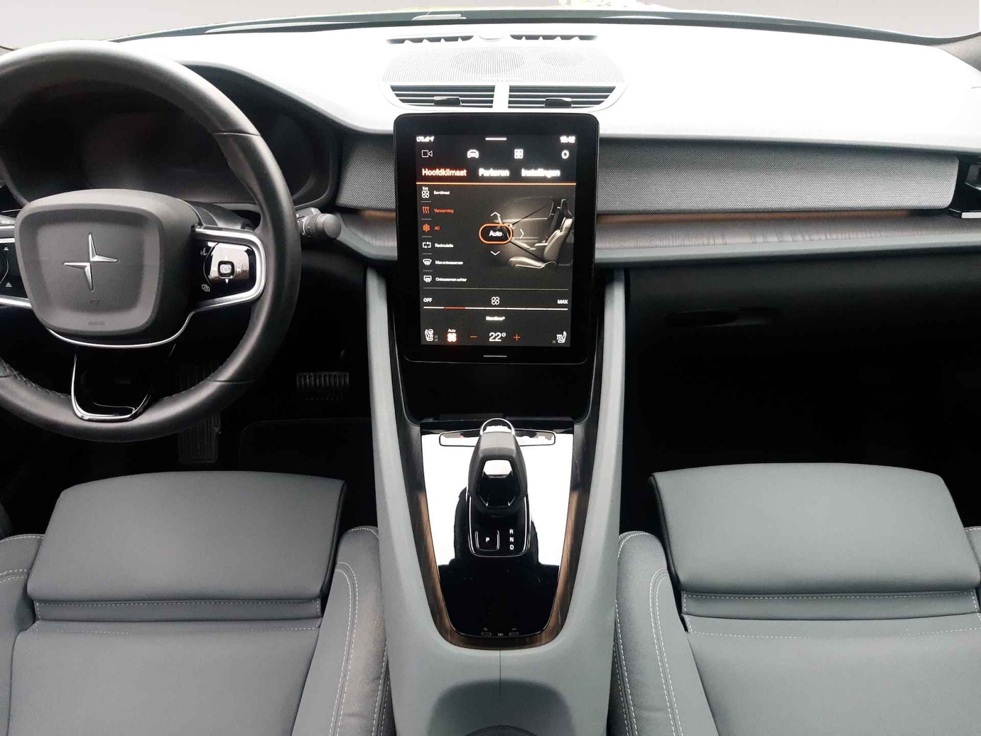 Polestar 2 Long Range Dual Motor Launch Edition 78kWh (408 PK) 1e-Eig, Keurig-Onderh, 12-Mnd-BOVAG, NL-Auto, Panoramadak, Elek.-Achterklep, Navigatie/Apple-Carplay/Android-Auto, Adaptive-Cruisecontrol, Camera-Rondomzicht, Parkeersensoren-V+A, Keyless-Entry/Start, DAB, Stoelverwarming-V+A, Premium-Audio, Stuurverwarming, Lm-Velgen-19Inch, Privacy-Glas - 19/41