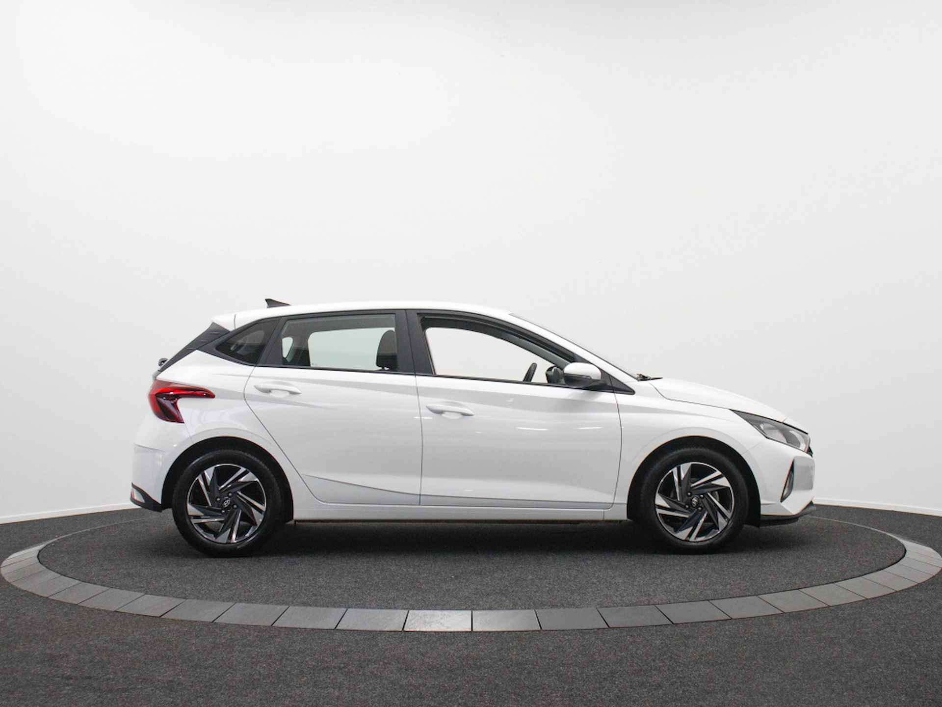 Hyundai i20 1.2 Comfort | 4 cilinder | Prive lease 419 p.m. - 6/41