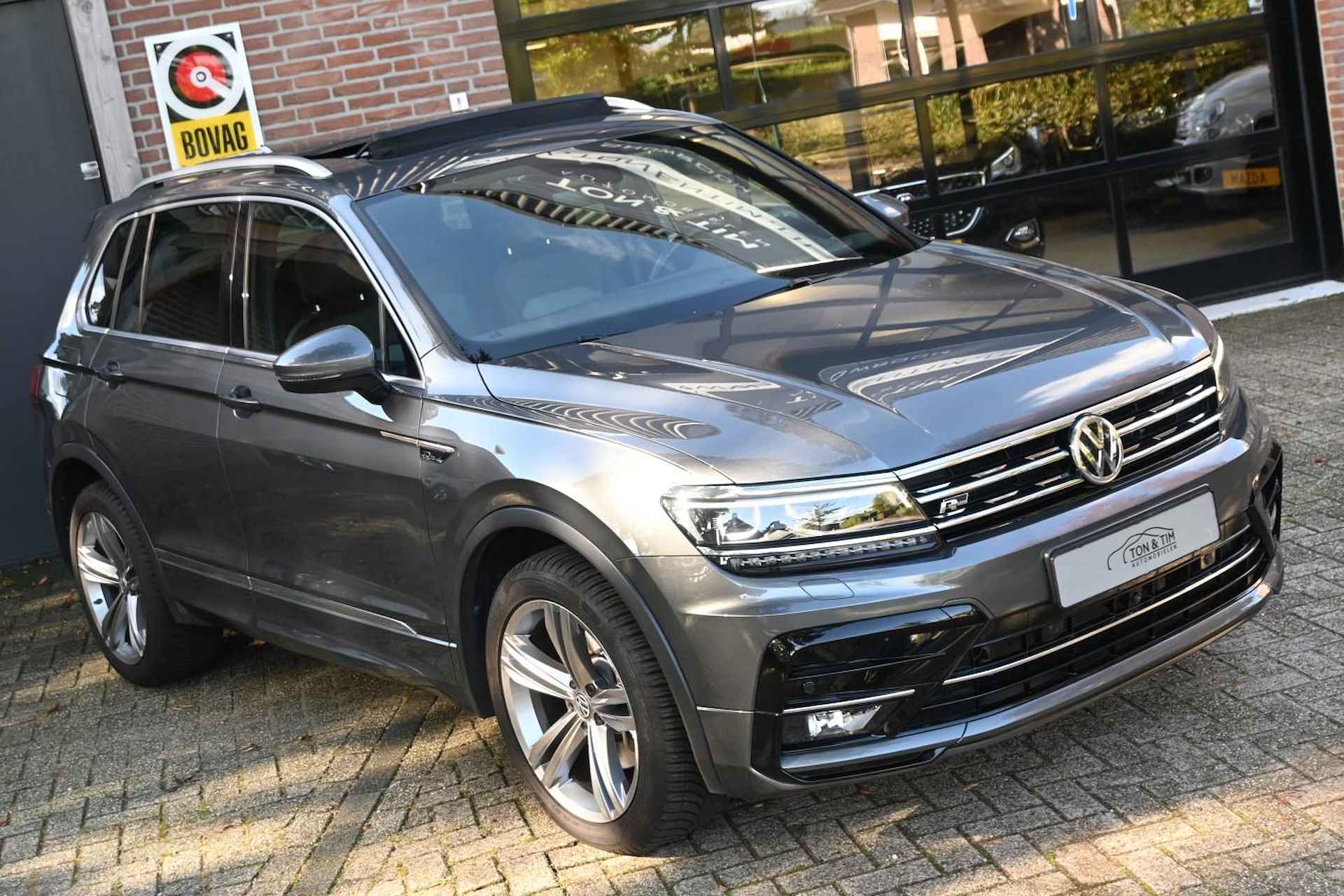 Volkswagen Tiguan 2.0 TSI 4Motion 2x R-LINE PANO Trekhaak Virtual '17 - 21/50