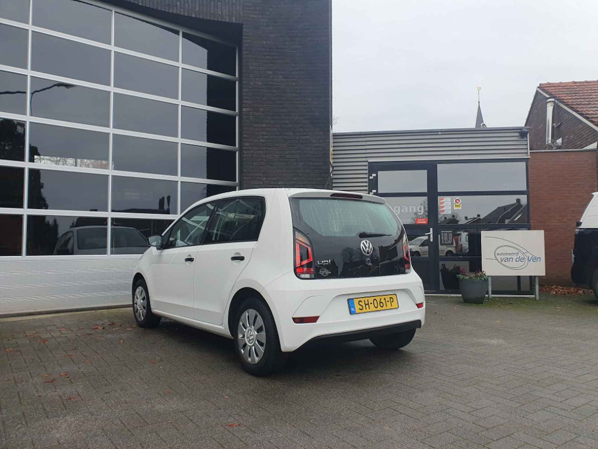 Volkswagen Up! 1.0 BMT take up! 60PK, airco, - 8/11