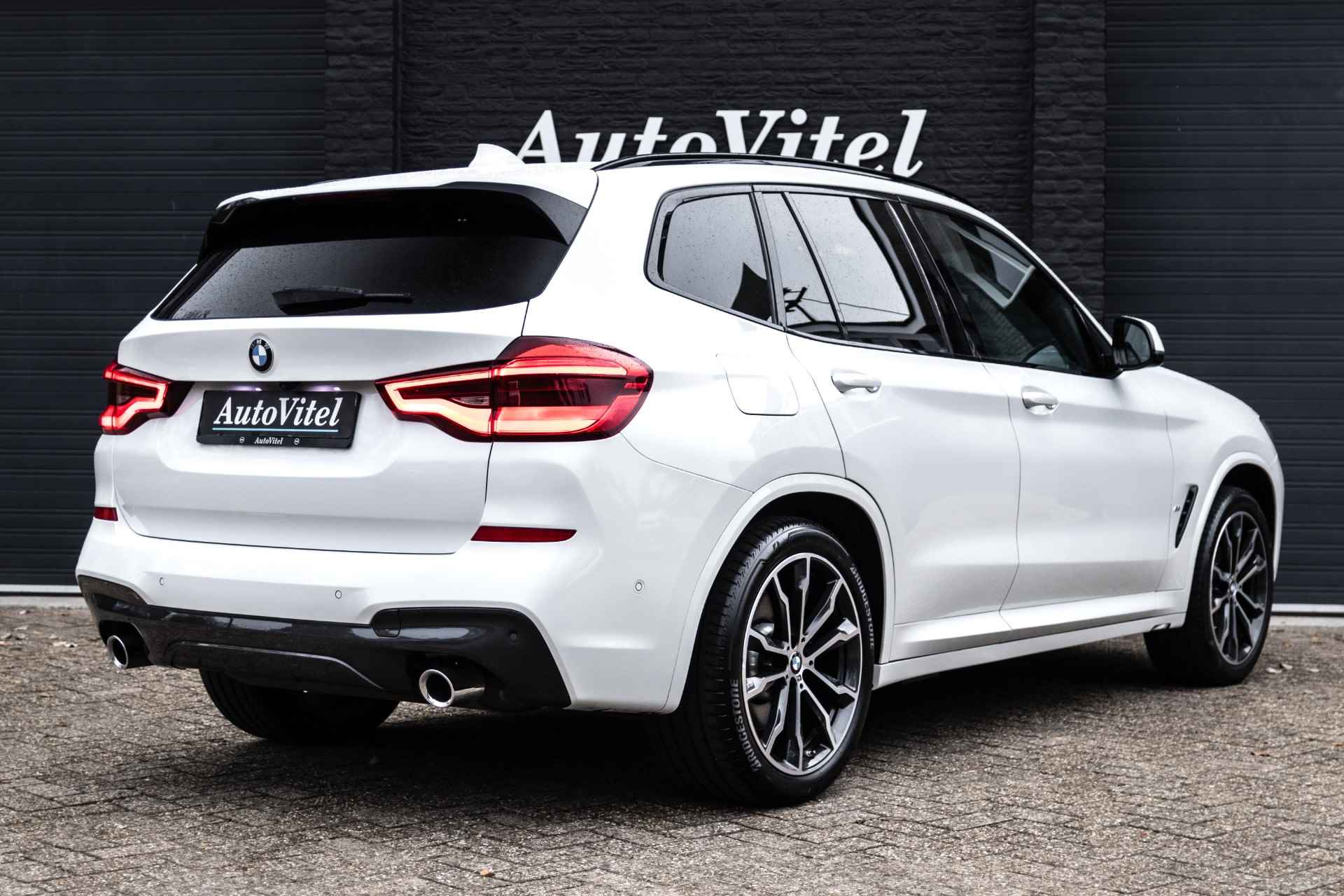 BMW X3 xDrive30e M Sport Steptronic | Panodak | Achteruitrijcamera | Head-up | Harman & Kardon | Sportleder - 17/39