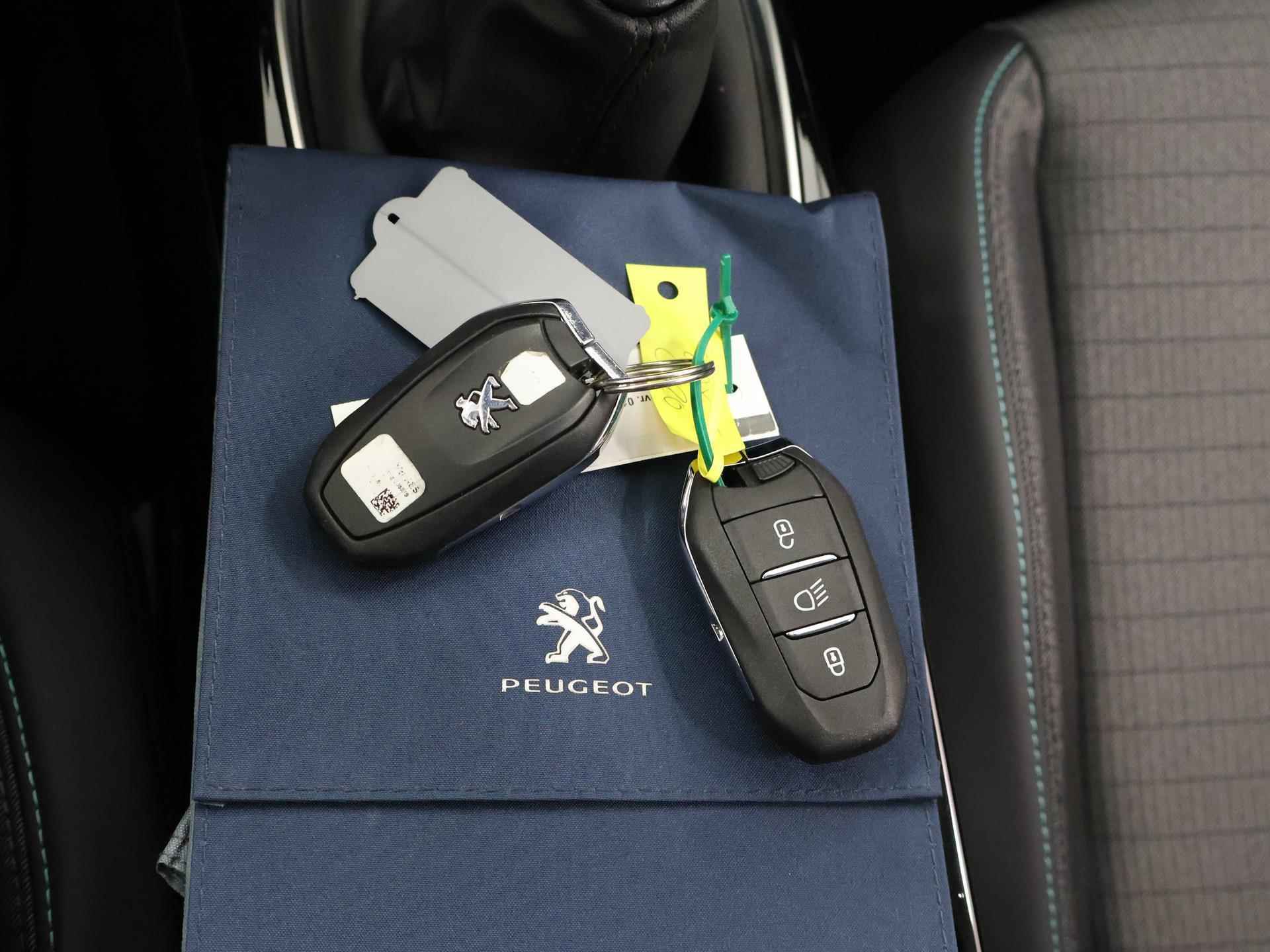 Peugeot 208 1.2 PureTech Allure Pack | Navigatie | Stoelverwarming | Cruise Control | Climate Control | Lane Assist | Lichtmetalen velgen | Privacy glas | Apple Carplay - 27/40