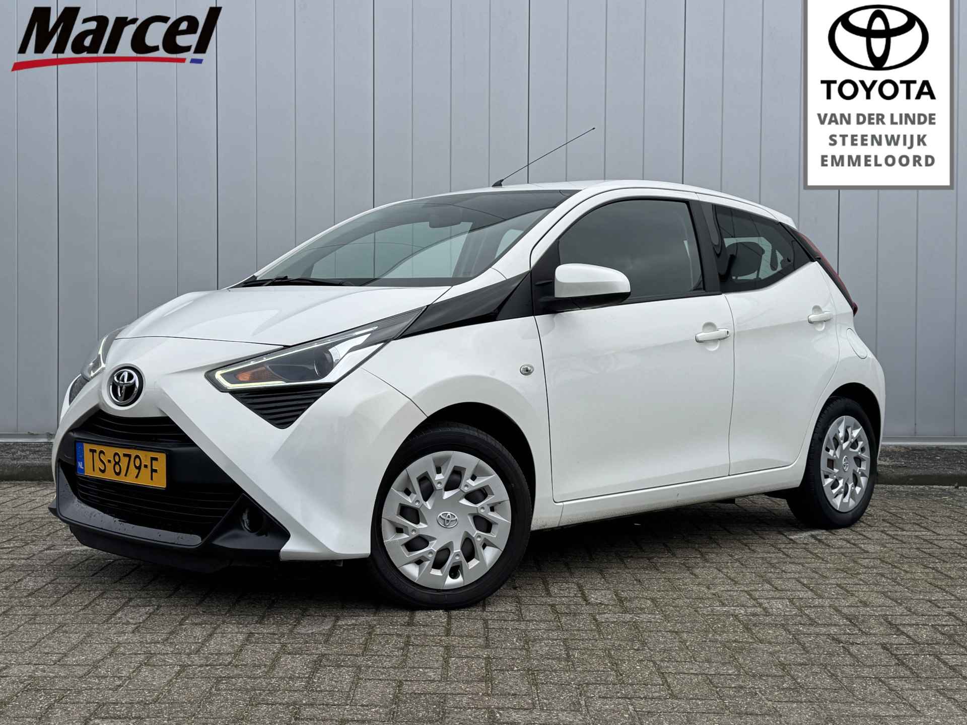 Toyota Aygo 1.0 VVT-i x-play NL Auto Dealer Onderhouden Camera