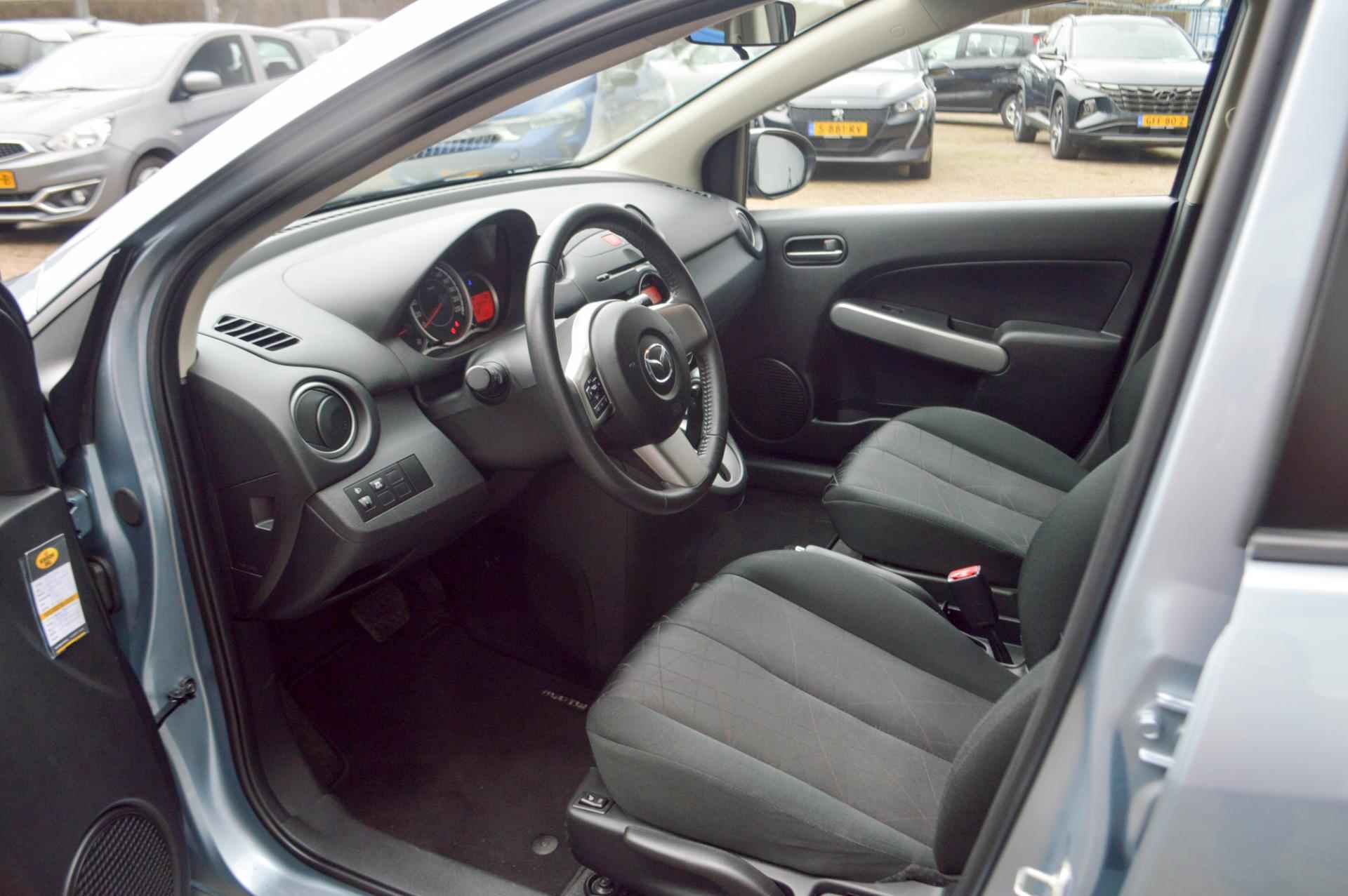 Mazda 2 1.5 GT-L Automaat |Stoelverwarming|All season banden|Parkeersensoren|airco - 6/28