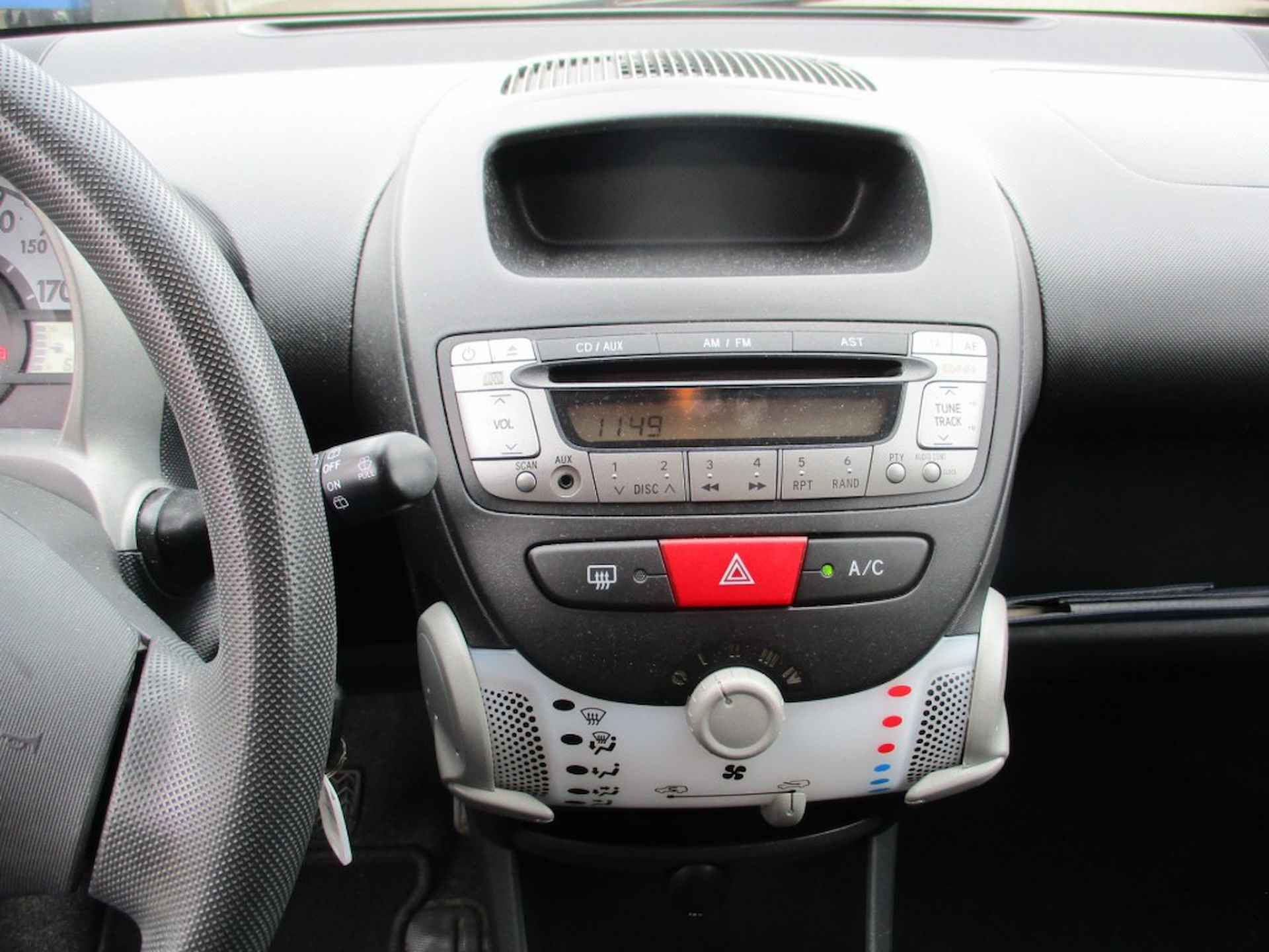 PEUGEOT 107 1.0 ACTIVE - 9/9