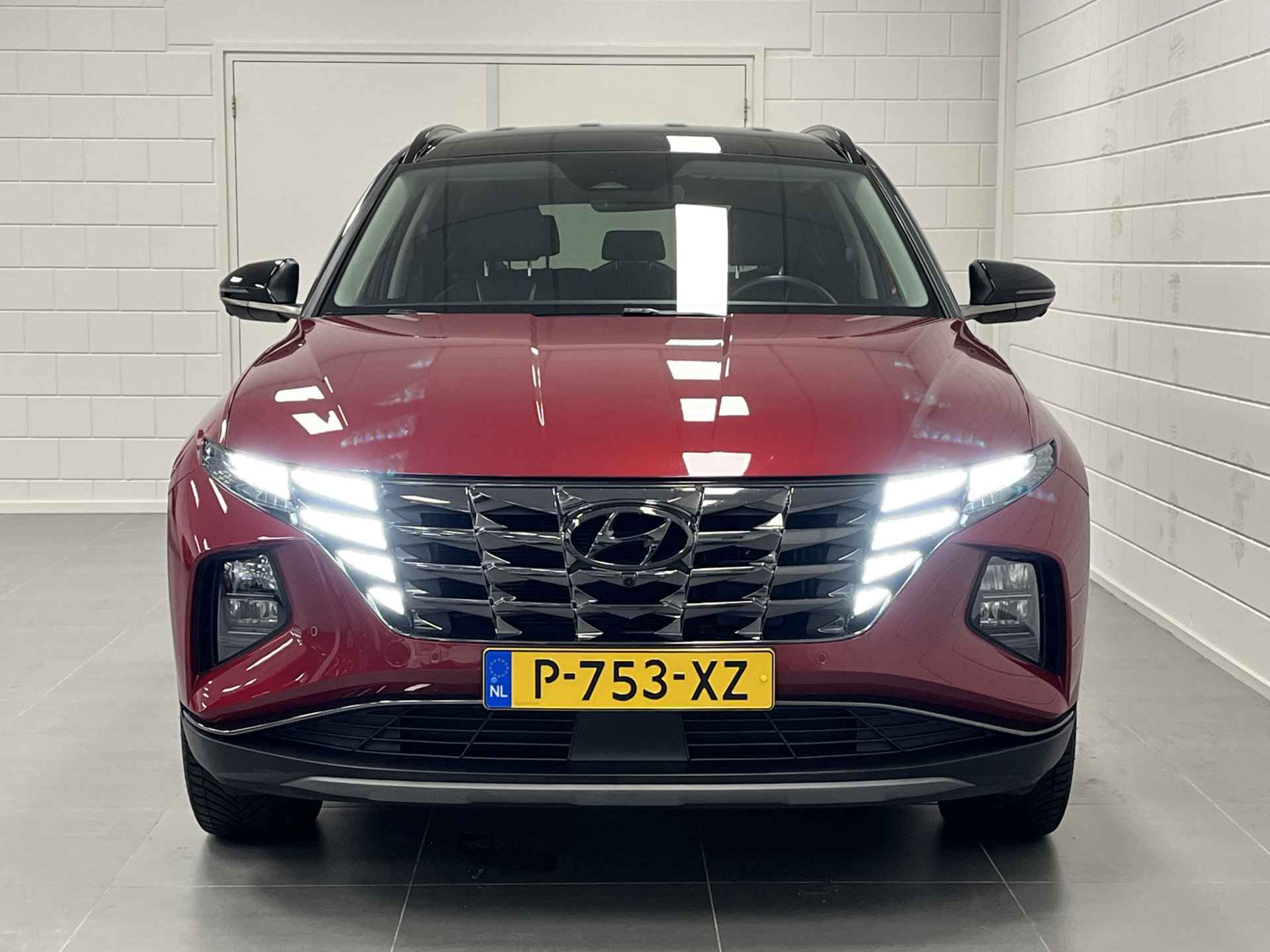 Hyundai Tucson 1.6 T-GDI PHEV Premium 4WD LEDER | FULL LED | 360 CAMERA | TWO TONE | STOERE LUXE SUV! - 43/46