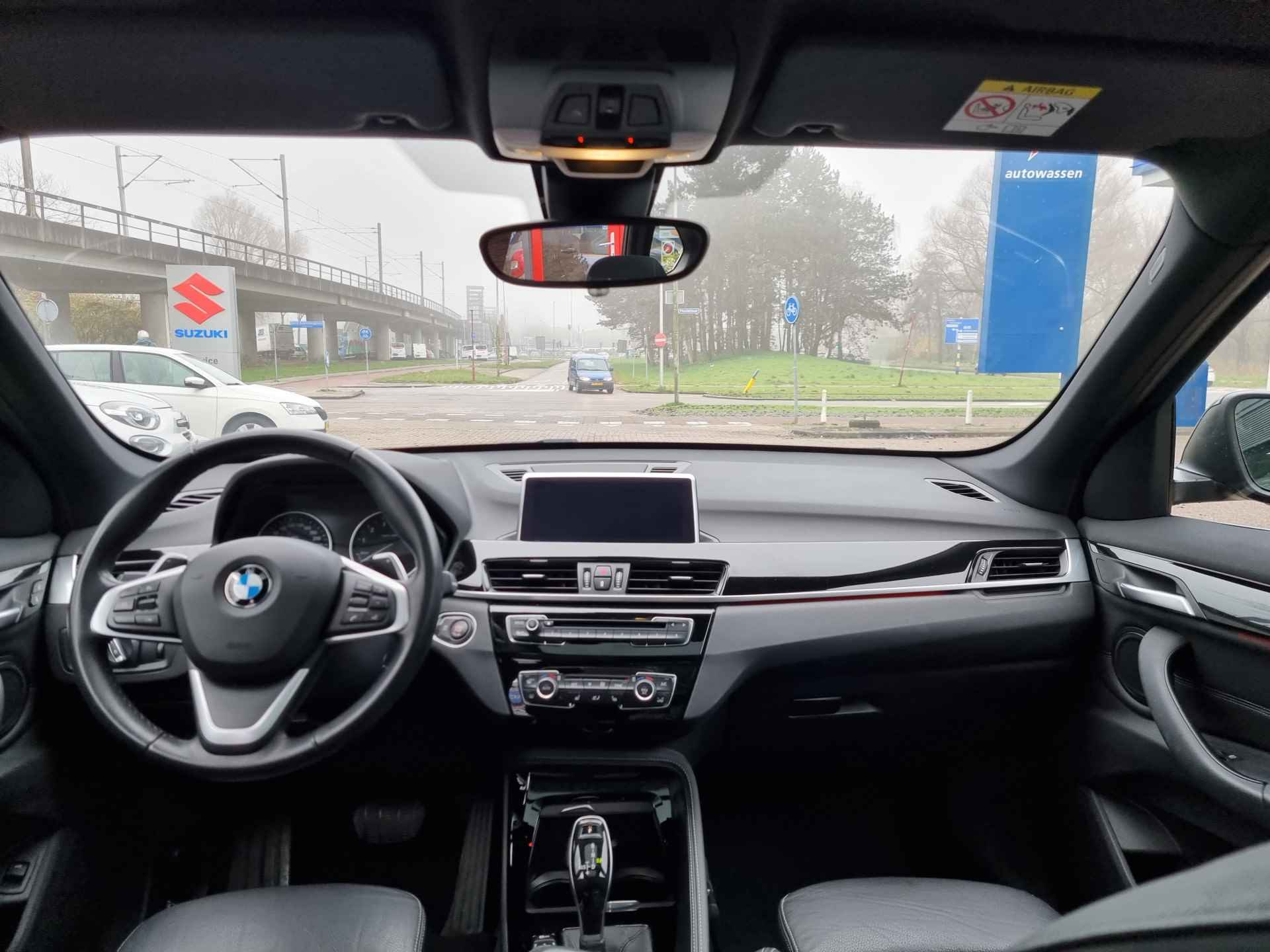 BMW X1 sDrive20i High Executive 192 PK | X-line | Panorama | Led | Climate contr. | Leder | NL-auto 12 mnd BOVAG garantie Whatsapp 06-53188999 - 44/49