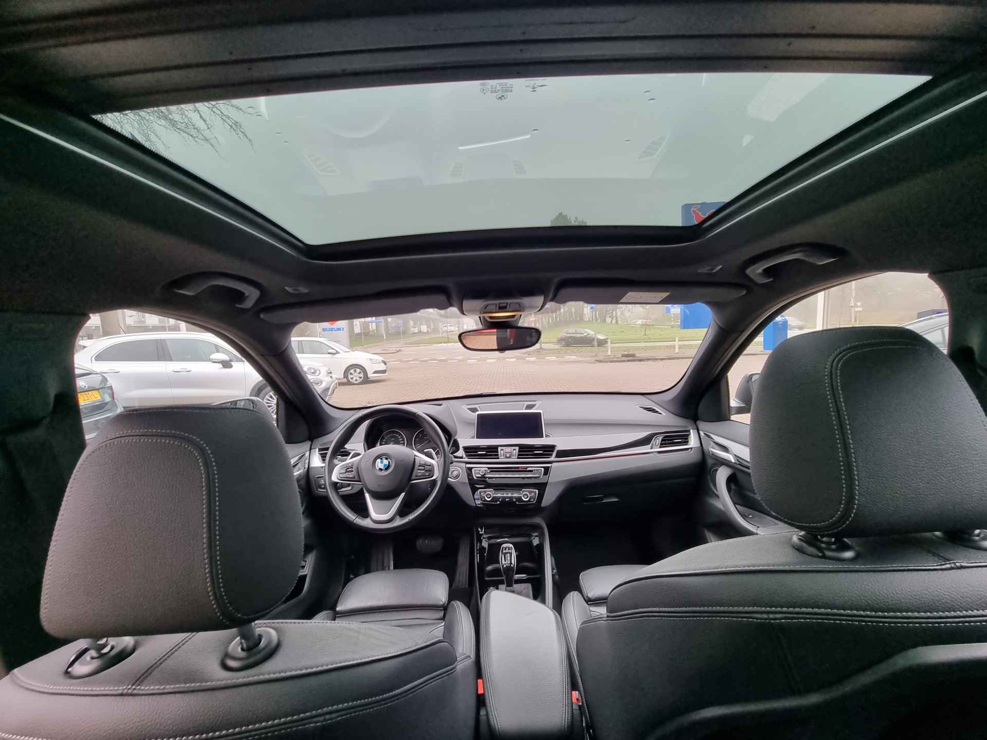 BMW X1 sDrive20i High Executive 192 PK | X-line | Panorama | Led | Climate contr. | Leder | NL-auto 12 mnd BOVAG garantie Whatsapp 06-53188999 - 45/49