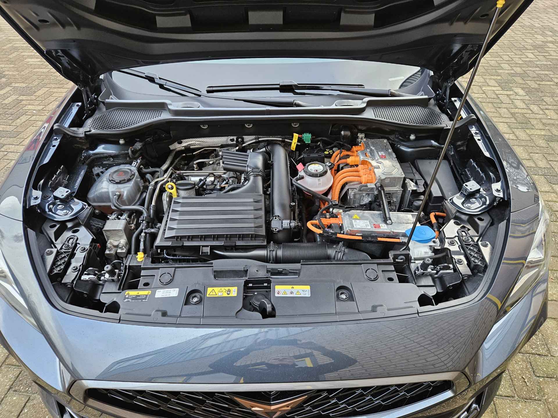 CUPRA Formentor V 1.4 e-Hybrid 204 pk - 26/39