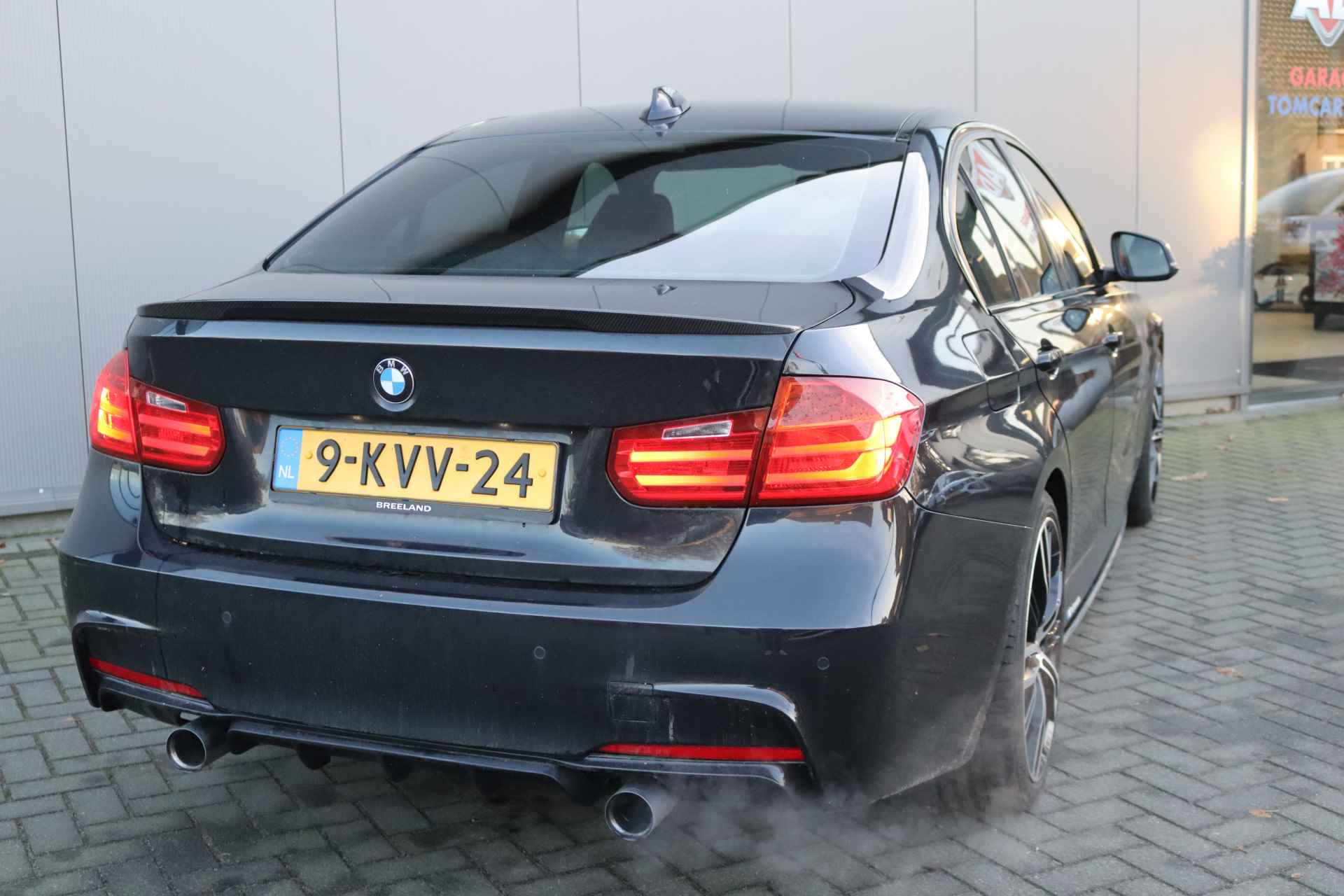 BMW 3-serie 320i EfficientDynamics Edition Executive Navigatie/Stoelverwarming/Parkeerhulp/Leder - 9/29