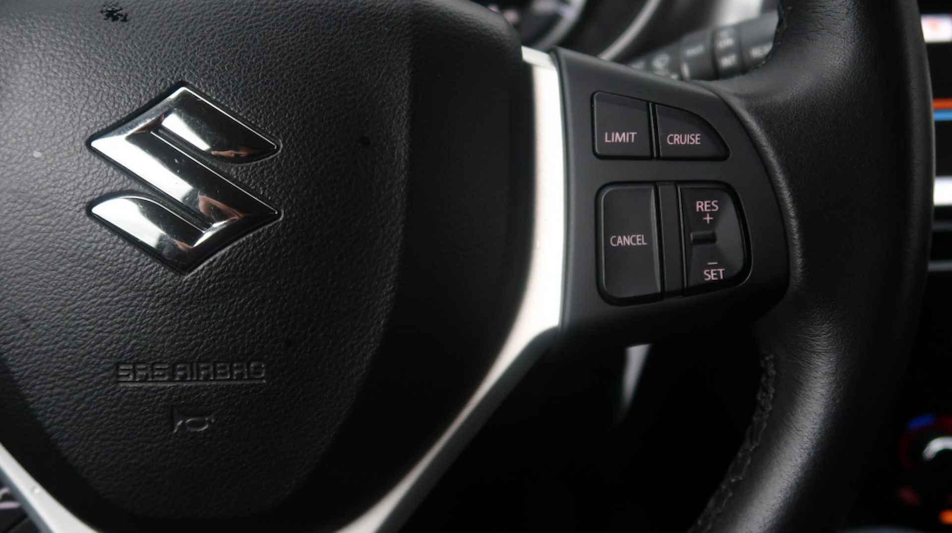 Suzuki Vitara 1.4 BoosterJet Select Navigatie / Achteruitrijcamera - 17/28