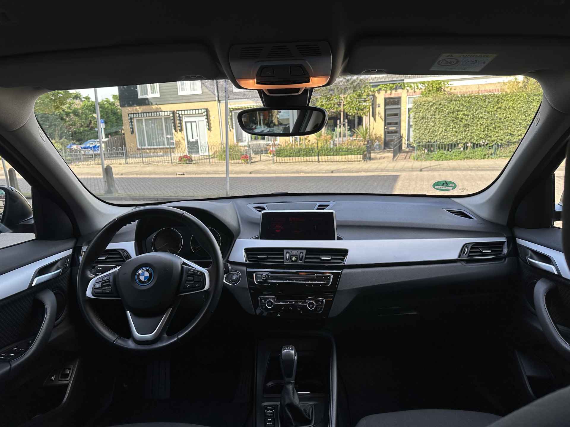 BMW X1 xDrive25e Executive Plug in hybride/Camera/Navi/Tel/PDC/Electr achterklep. - 12/43