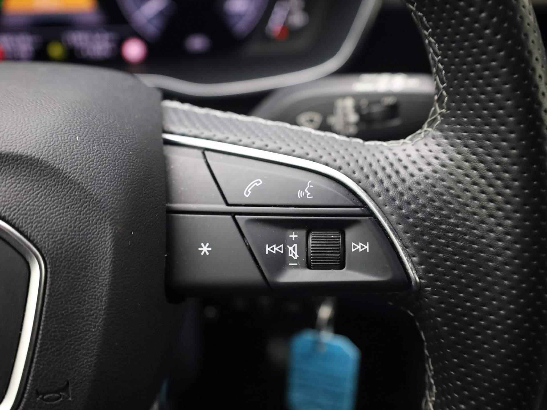 Audi Q3 Sportback 45 TFSI E 245 pk S Line | Elektrische Stoelen + Verwarming | 360 Camera | Virtual Cockpit Plus | - 21/43