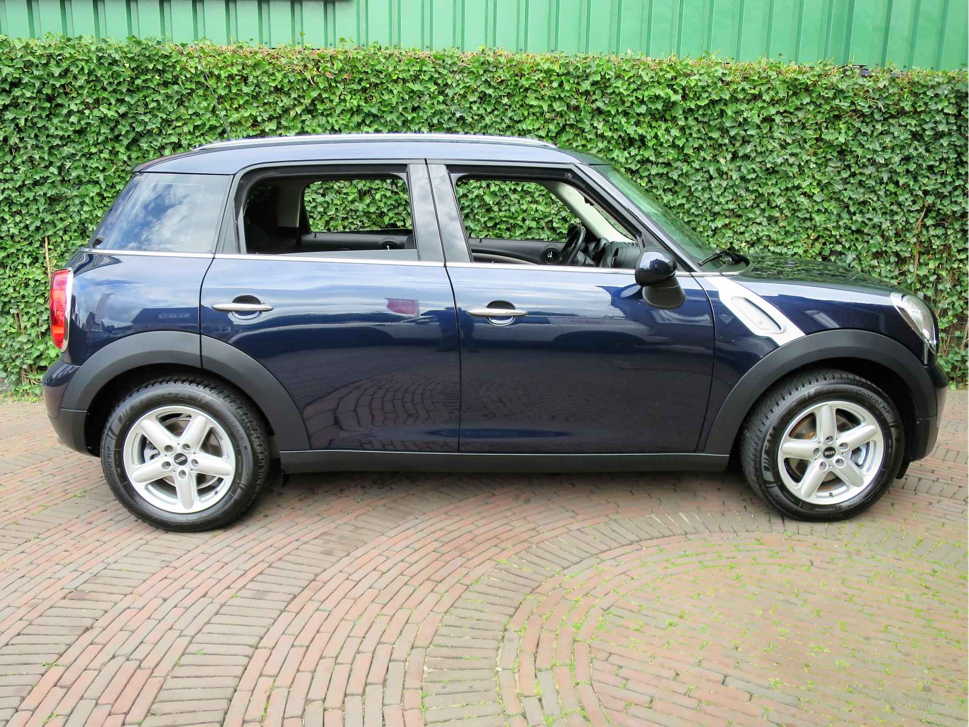 MINI Countryman 1.6 Cooper Salt R60 met Pano.dak, Navi, BT en 16" - 35/43