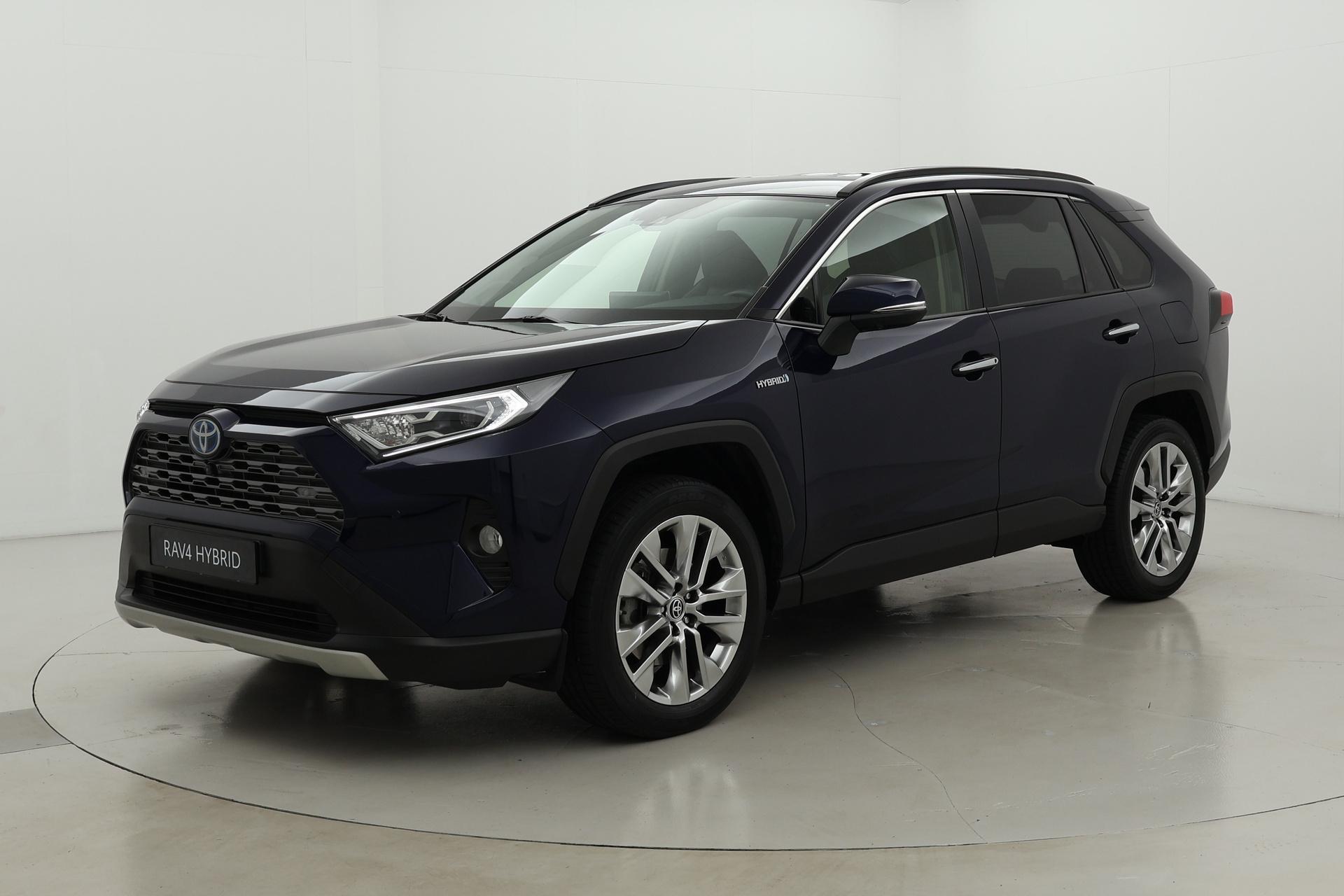 Toyota RAV4 2.5 Hybrid AWD Executive | Navigatie | Leder | 360 camera | JBL | 19 inch | Stoelverwarming | Digitale binnenspiegel | Apple Carplay / Android Auto