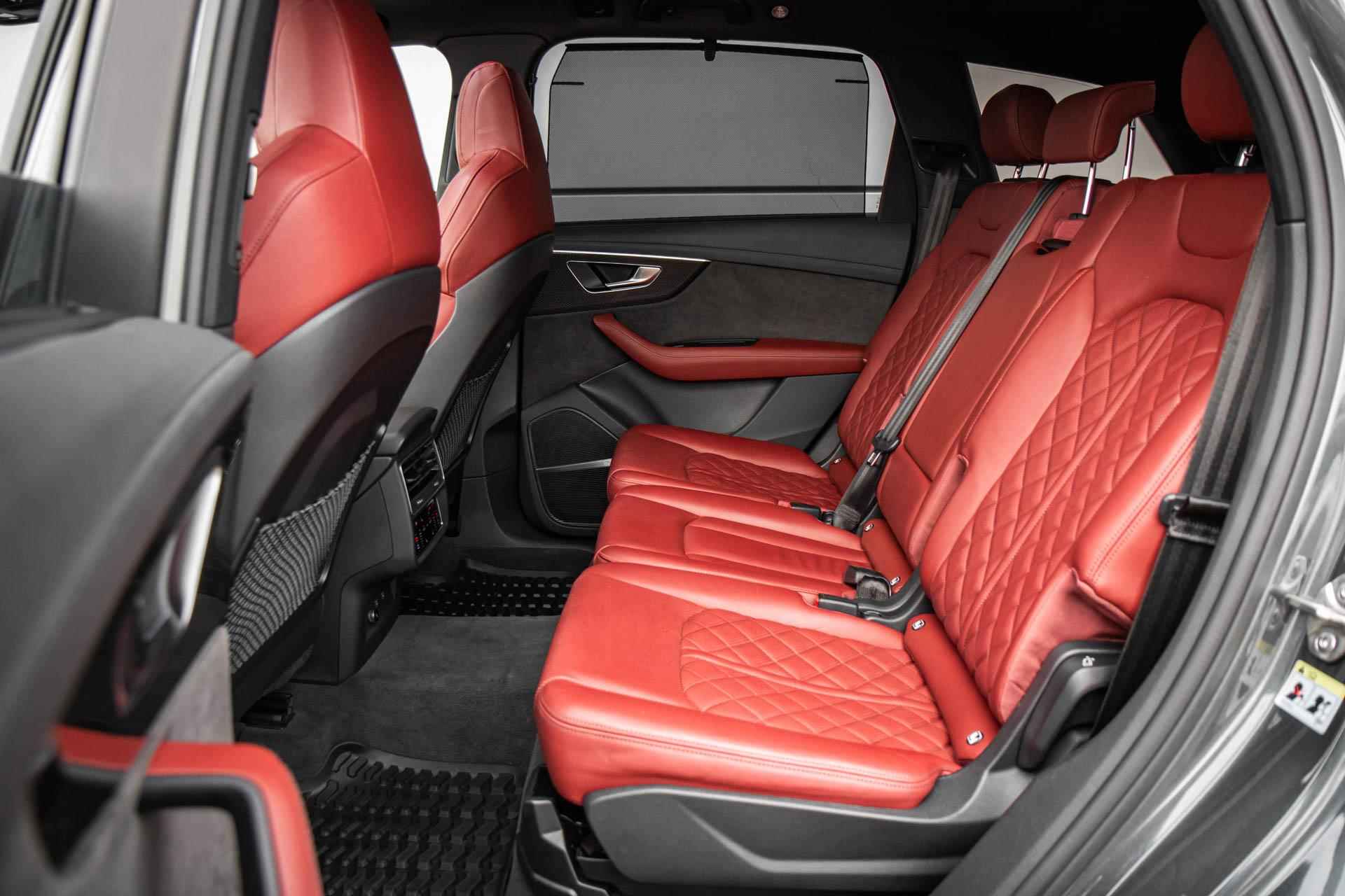 Audi SQ7 4.0 TFSI 507pk quattro 7-persoons | Luchtvering | Trekhaak | Panoramadak | B&O | Massagestoelen - 18/64