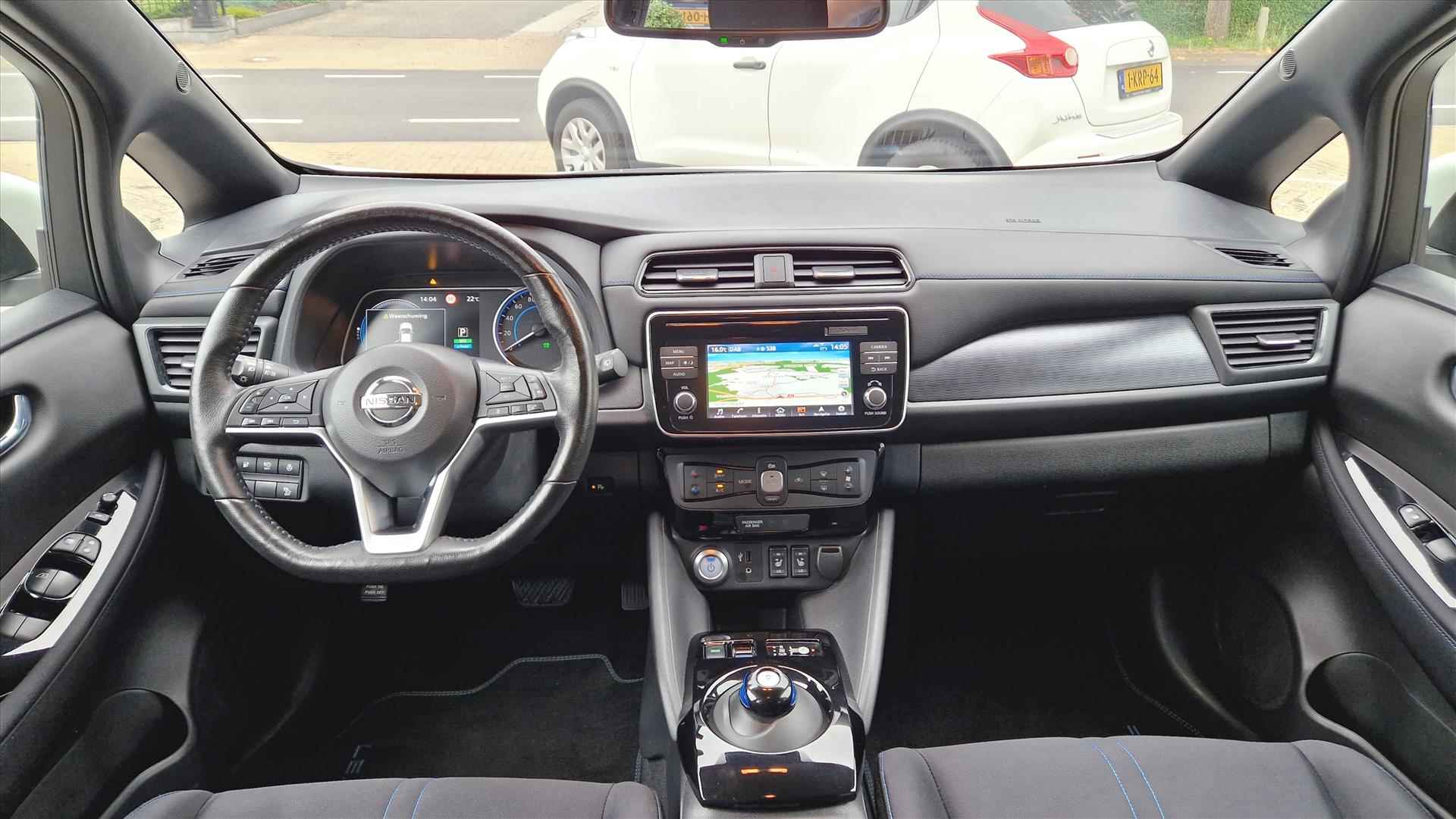 NISSAN Leaf Electric 40kWh N-Connecta Navi & 360° Camera - 9/17