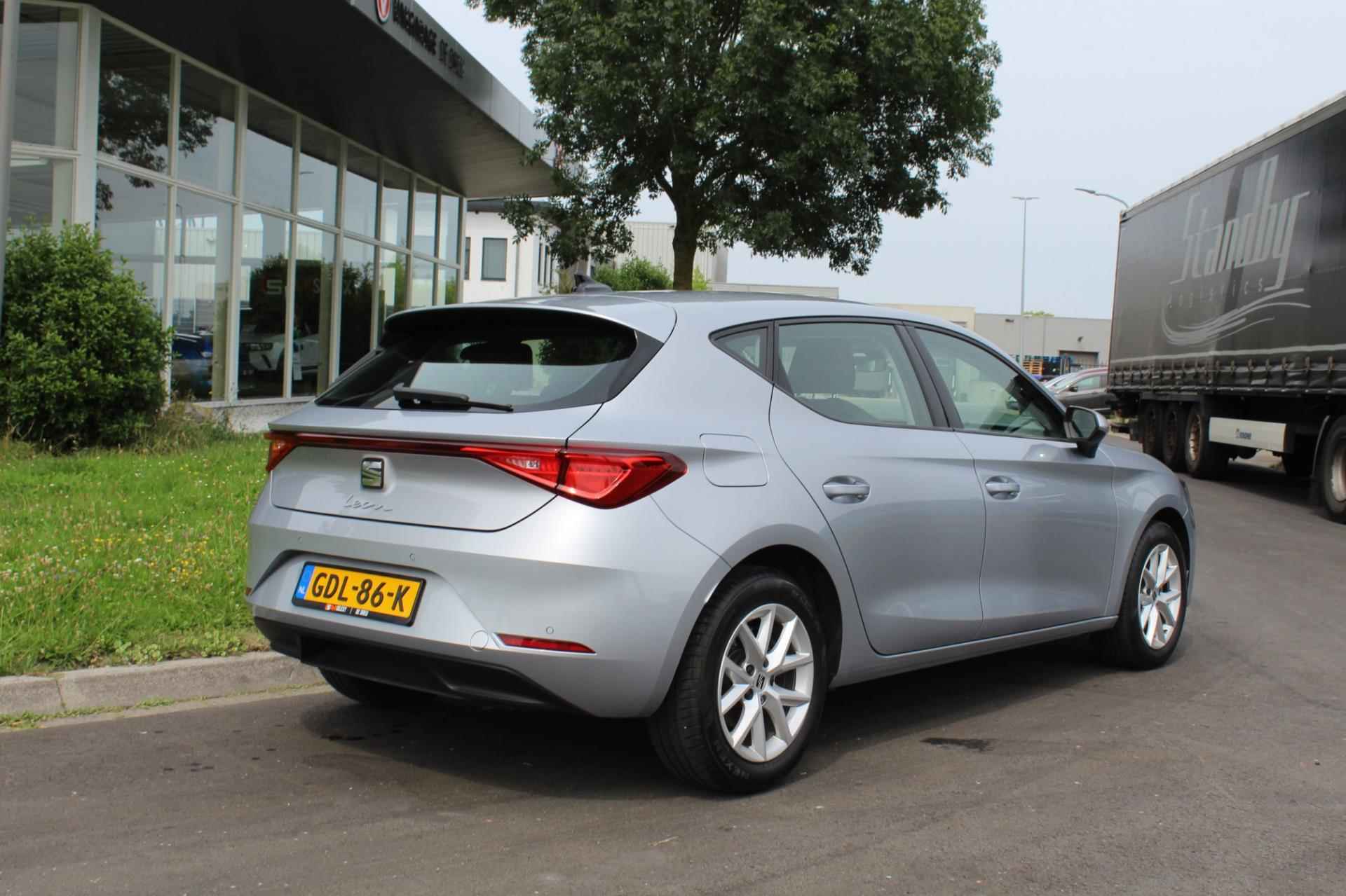 Seat Leon 1.5 TSI Style Business | ADAPTIVE CRUISE | STUUR- + STOELVERWARMING | CLIMATE - 11/30