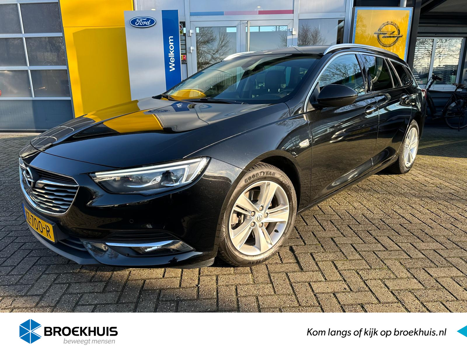 Opel Insignia Sports Tourer 1.5 Turbo 165PK Innovation AUTOMAAT | 1E EIGENAAR| TREKHAAK| AGR-COMFORTSTOELEN| NAVIGATIE| CAMERA| PARKEERSENSORE