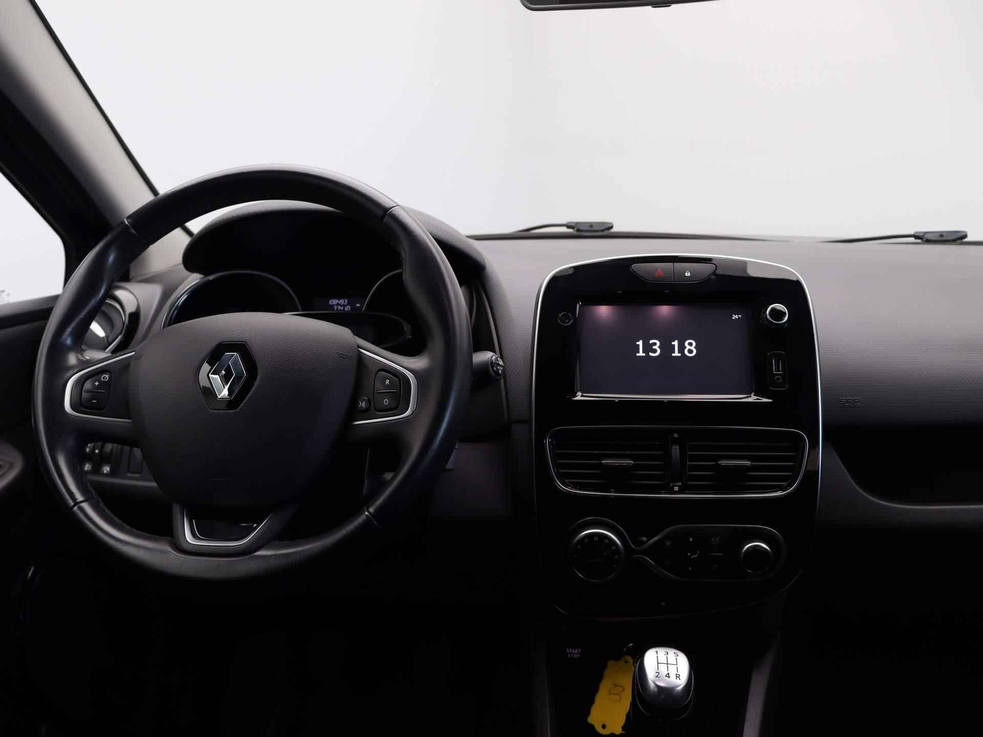 Renault Clio Estate TCe 90pk Intens | Navigatie | Trekhaak | LED verlichting | Cruise Control | Climate control | - 8/44