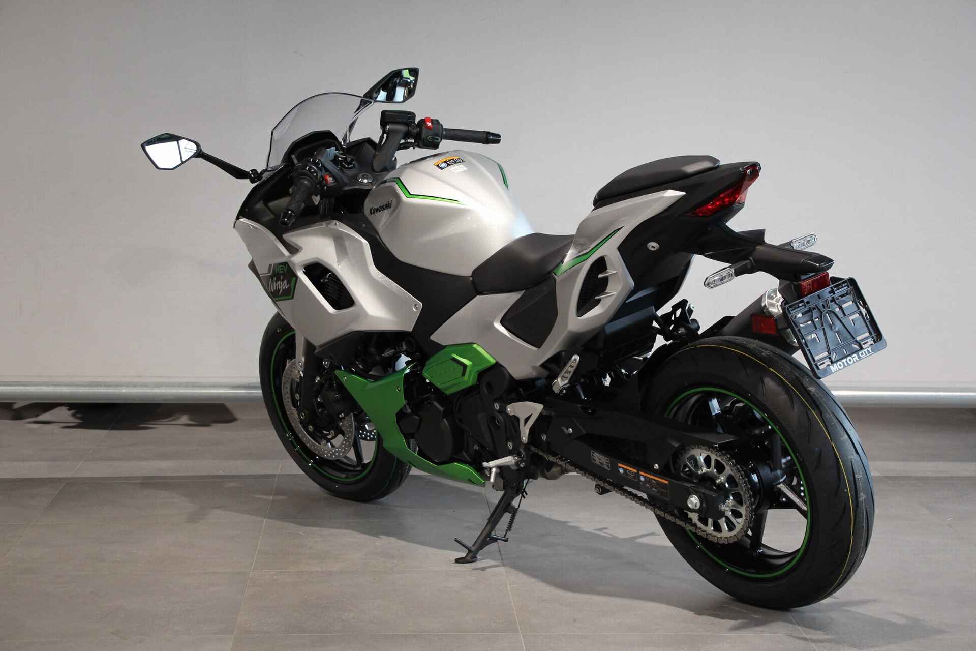 Kawasaki NINJA 7 HYBRID - 5/12