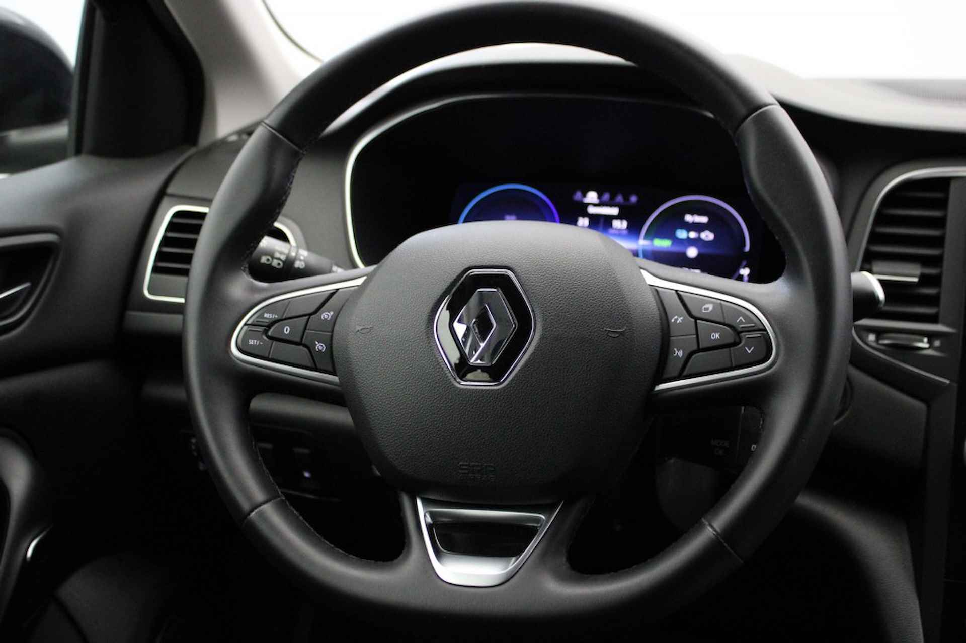 RENAULT Megane E-tech 1.6 Plug-In Hybrid 160 Estate Business - Carplay, Camera - 12/32