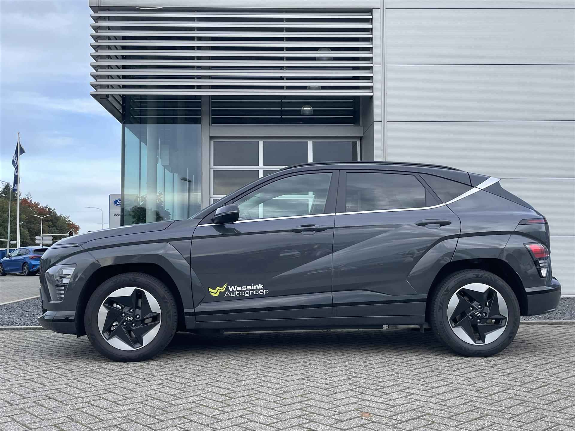 Hyundai Kona New 65,4 kWh 217pk Comfort Smart | Navigatie | Stoel en stuurverwarming | DAB+ | Apple Carplay & Android Auto | - 3/32