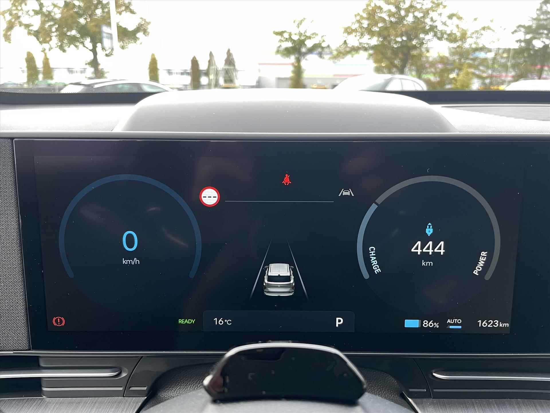 Hyundai Kona New 65,4 kWh 217pk Comfort Smart | Navigatie | Stoel en stuurverwarming | DAB+ | Apple Carplay & Android Auto | - 15/32