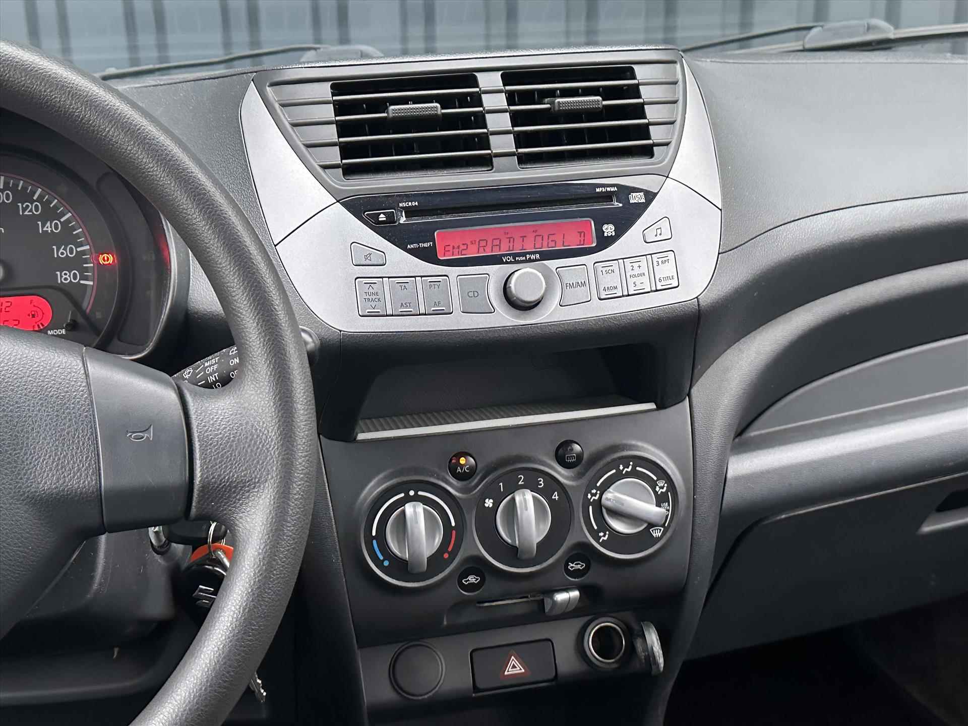 SUZUKI Alto 1.0 68pk Celebration I Trekhaak I Airco I Lichtmetaal I  Radio I - 17/24