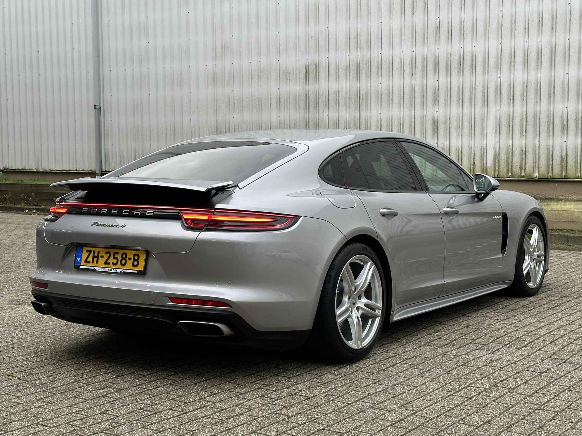 Porsche Panamera 2.9 4 E-Hybrid !! NIEUWJAARSDEAL !! - 75/84