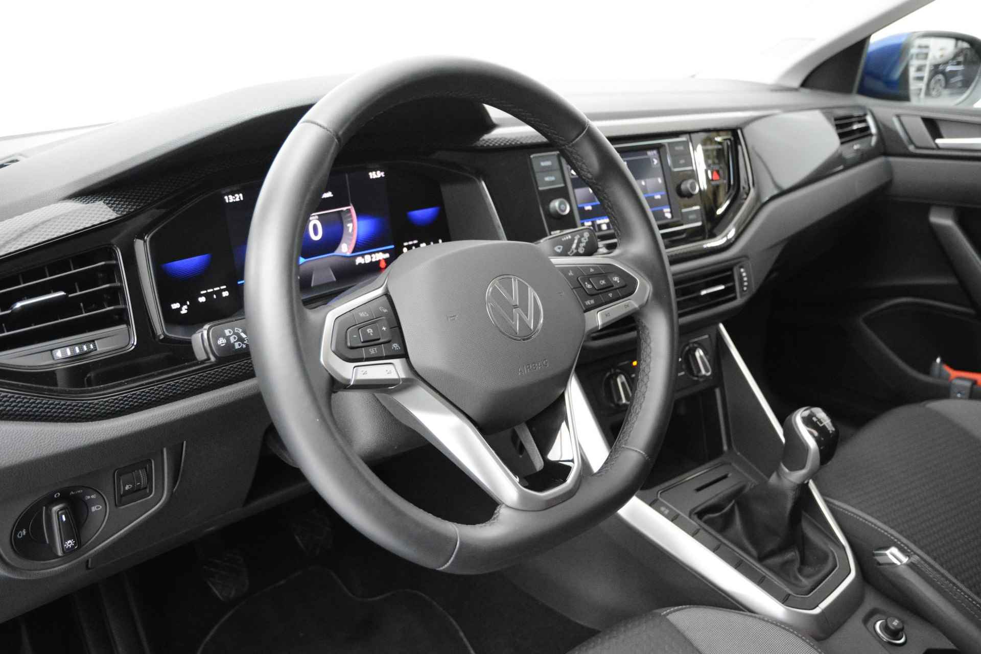 Volkswagen Taigo 1.0 TSI Life 95 PK | Demo | Fabrieksgarantie | Apple Carplay | Android Auto | Airconditioning handmatig (Climatic) | Travel Assist (incl. Adaptive Cruise Control) | Digital Cockpit | LED | - 11/23