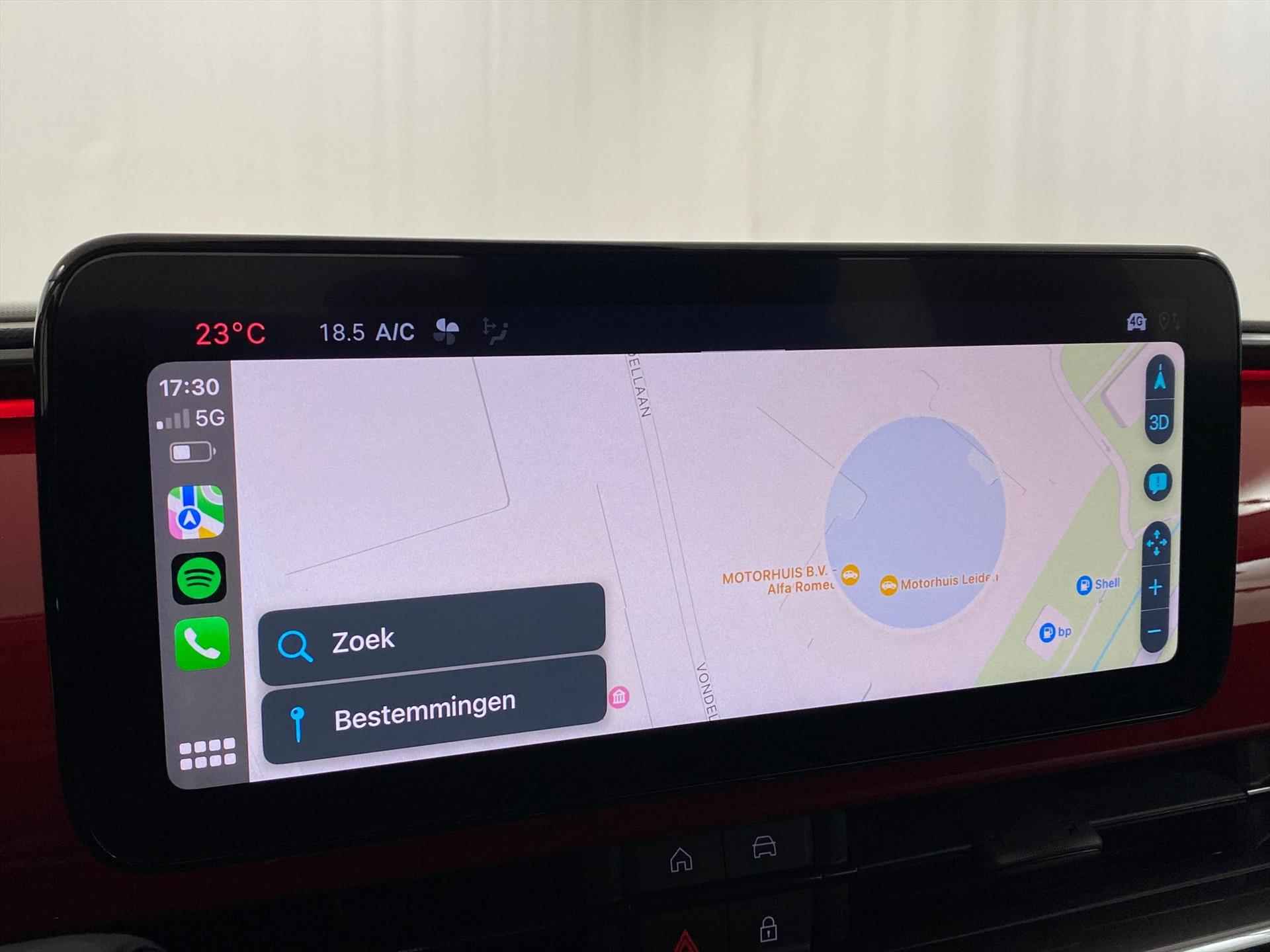 FIAT 600 54kWh 156pk Aut Red / Parkeersensoren / Apple Carplay - Android auto - 30/34