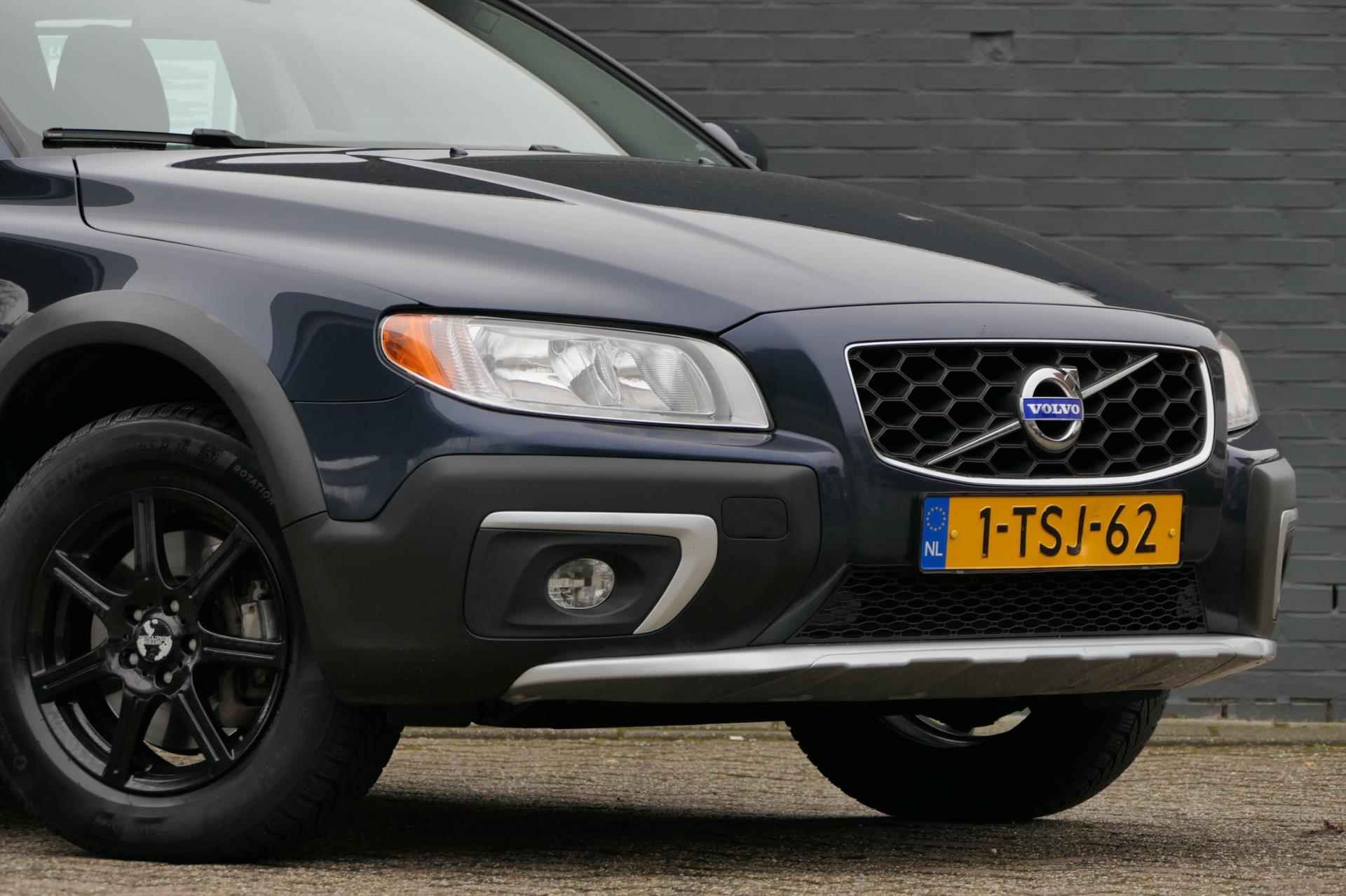 Volvo XC70 2.0 T5 245PK Cruise Control | Navigatie | Bluetooth | Trekhaak - 22/29