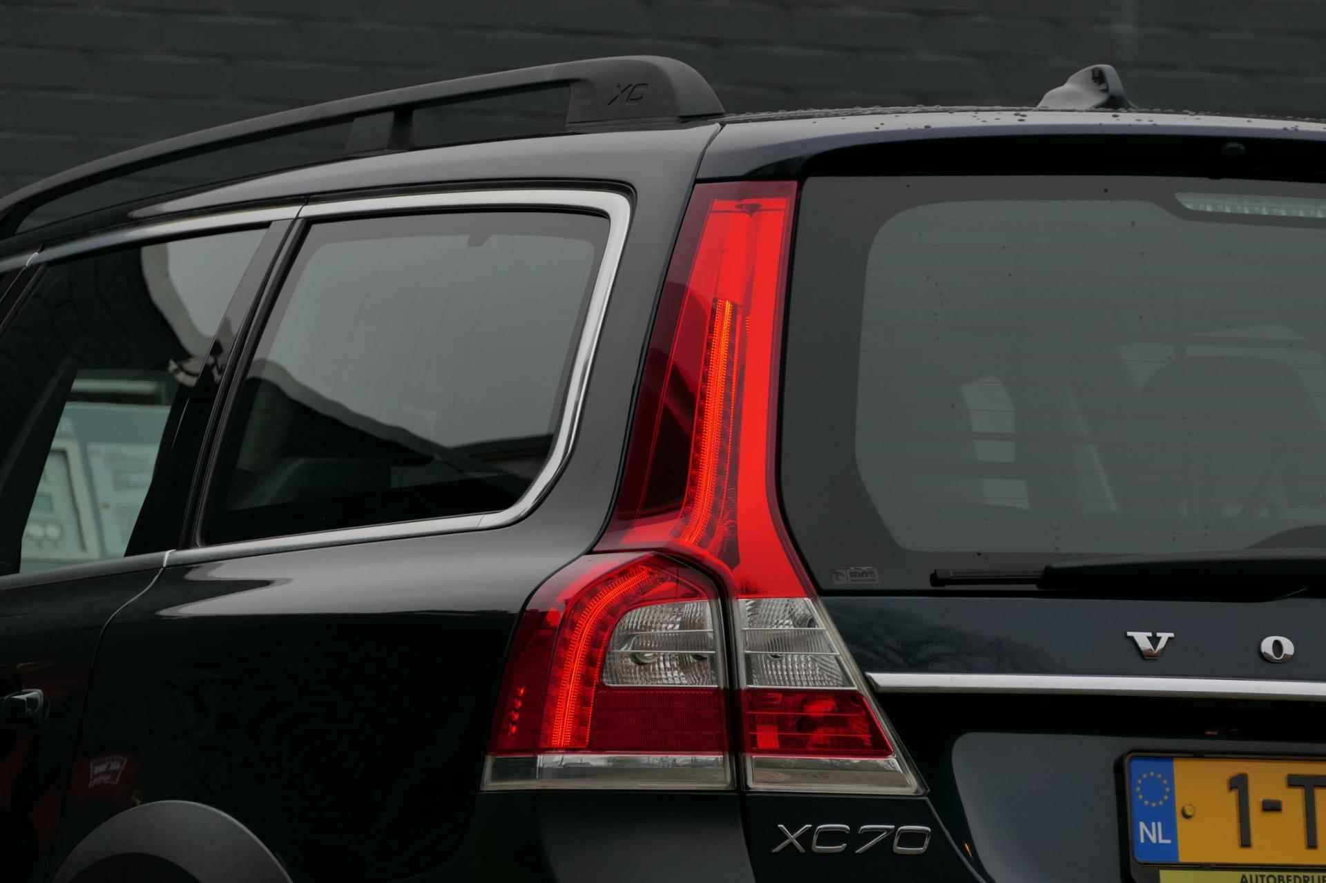 Volvo XC70 2.0 T5 245PK Cruise Control | Navigatie | Bluetooth | Trekhaak - 27/29