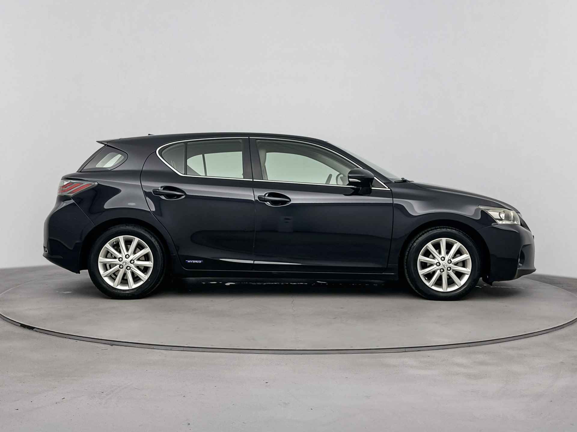 Lexus CT 200h Hybrid | Navigatie | Leder | Trekhaak | Stoelverwarming | - 14/41