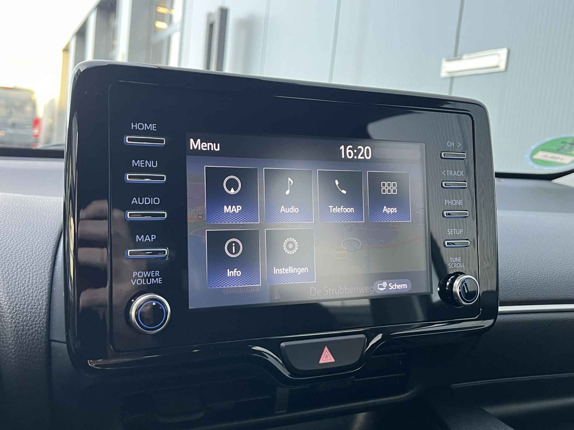 Toyota Yaris 1.5 Hybrid 116pk First Edition Automaat | Carplay | Keyless | Climate | Camera | Full - Led | Navigatie | 16" Lichtmetaal | Adap - 25/30