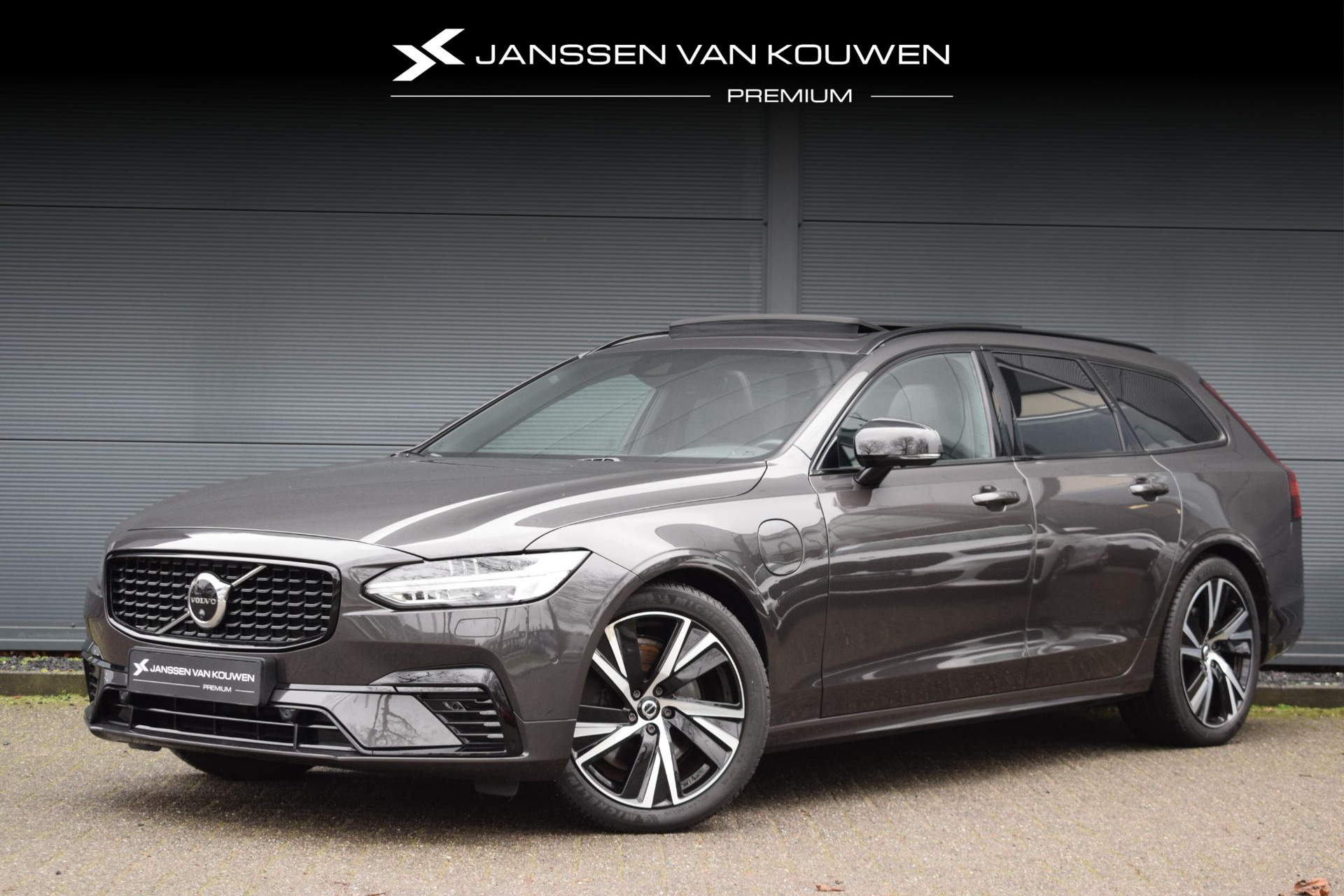 Volvo V90 2.0 T6 AWD Inscription Exclusive / Apple Carplay / Panoramadak