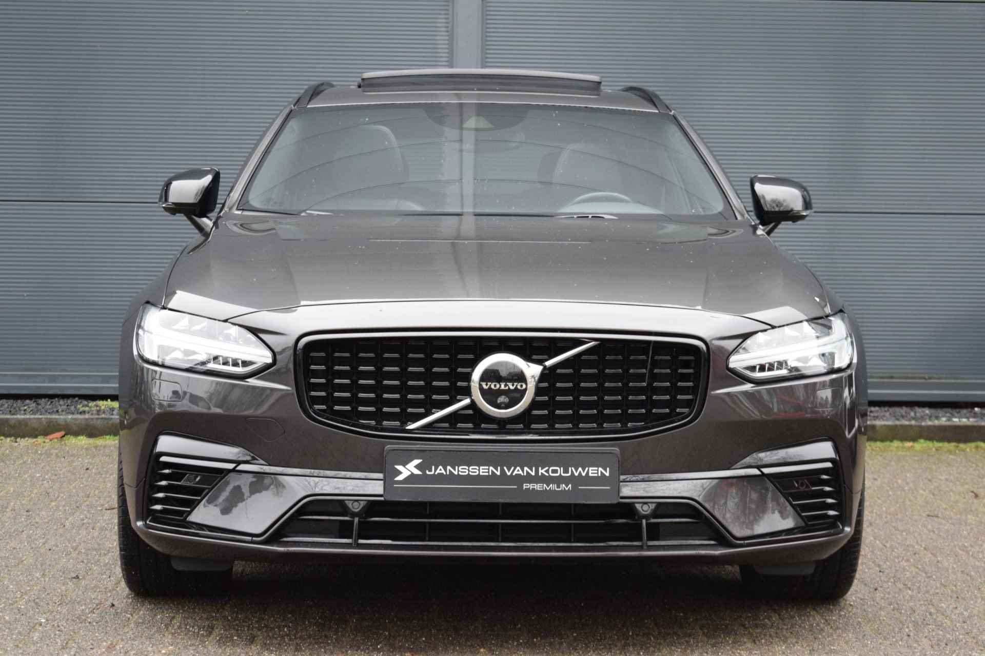 Volvo V90 2.0 T6 AWD Inscription Exclusive / Apple Carplay / Panoramadak - 2/59