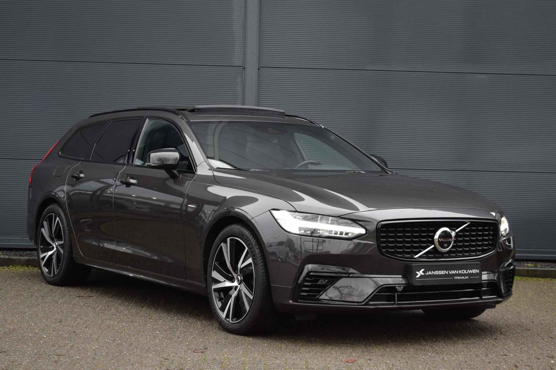 Volvo V90 2.0 T6 AWD Inscription Exclusive / Apple Carplay / Panoramadak - 3/59