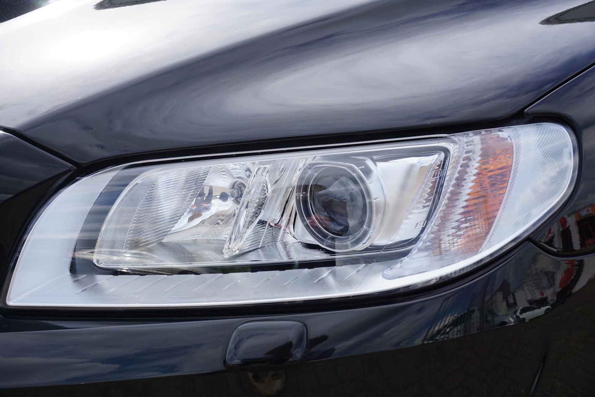 Volvo V70 2.0 T4 Polar | Trekhaak | Spoiler | Leder | Bi-Xenon | Stoel verwarming | High Performance audio | - 8/33