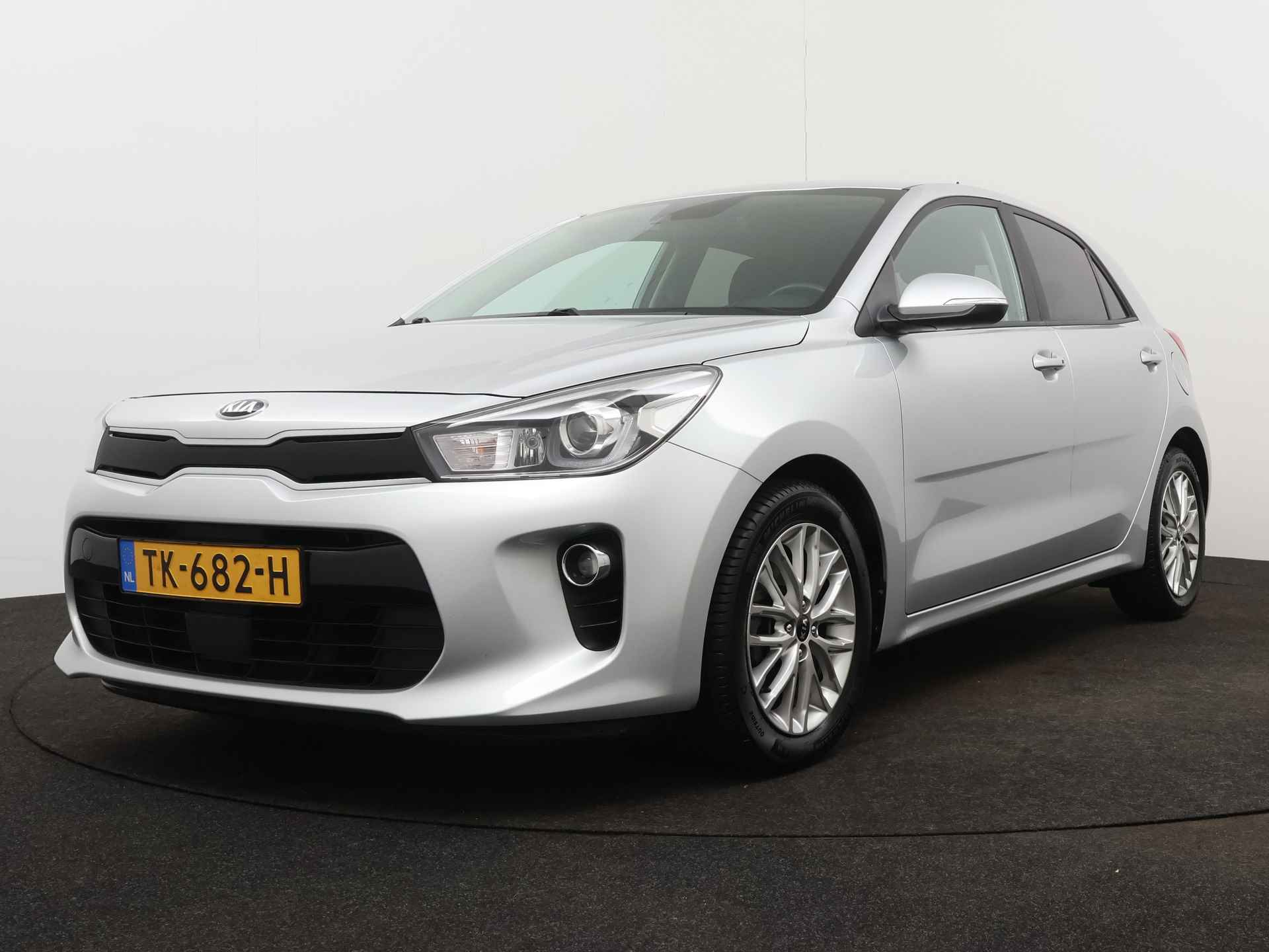 Kia Rio 1.0 TGDI DynamicLine | LM velgen | Camera | Navigatie | Airco | Parkeersensoren achter | - 16/40