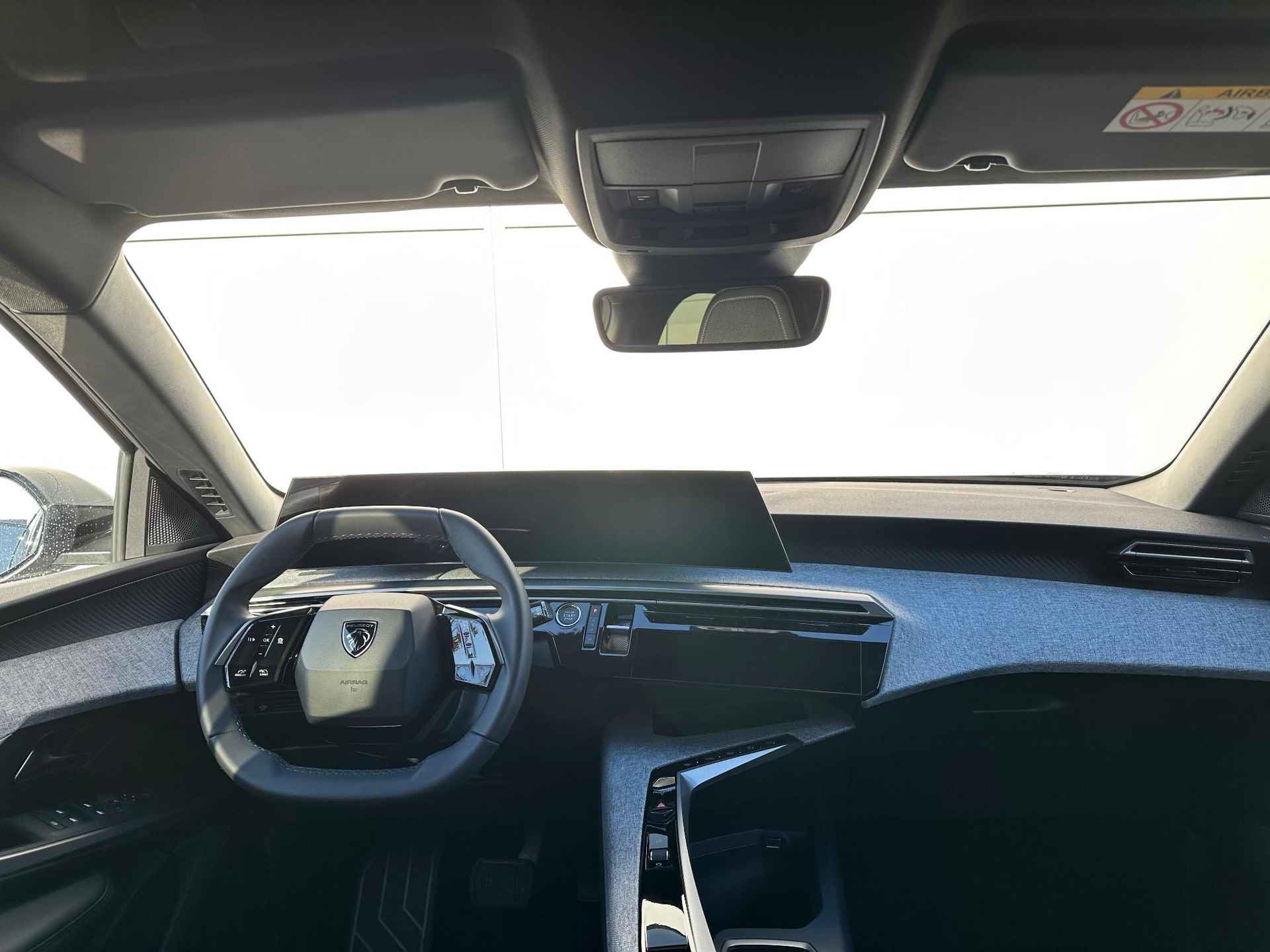 Peugeot 5008 1.2 Hybrid 136 Allure | Navigatie | Adaptieve Cruise Control | 360 camera | Apple Carplay/Android Auto - 16/26