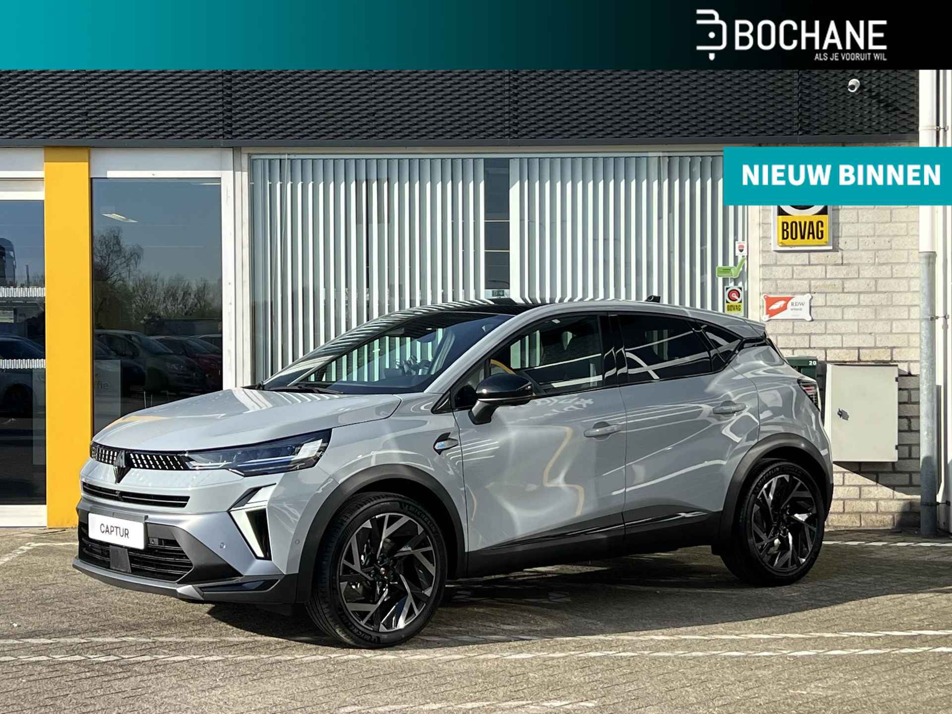 Renault Captur 1.6 E-Tech Hybrid 145 esprit Alpine | Direct leverbaar | Harman & Kardon | Elektrisch glazen dak | Stoel & stuur verwarming | 360 Camera |