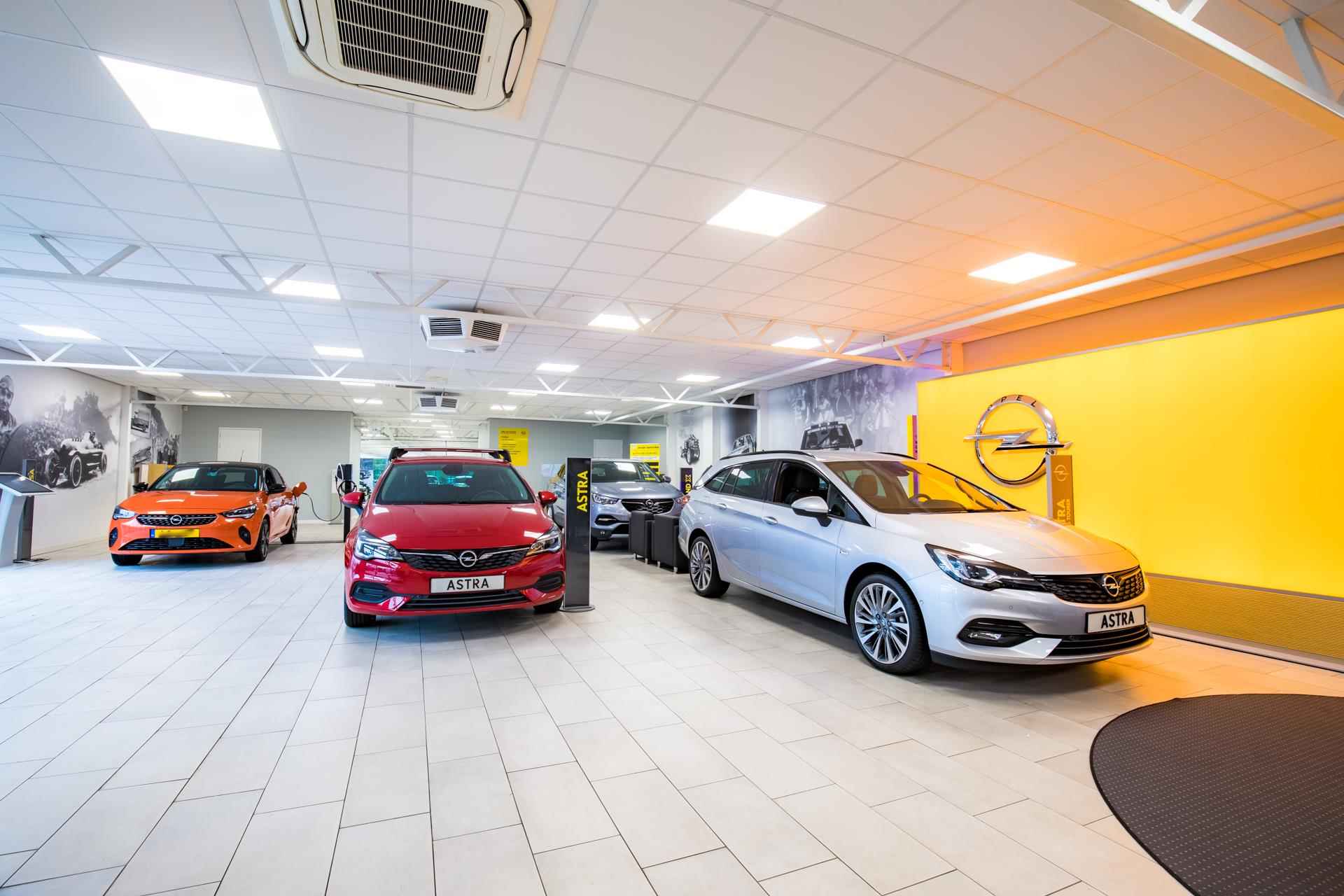 Opel Astra Sports Tourer 1.2 Business Edition Trekhaak Navi Pro Adaptieve Cruise Control - 37/41