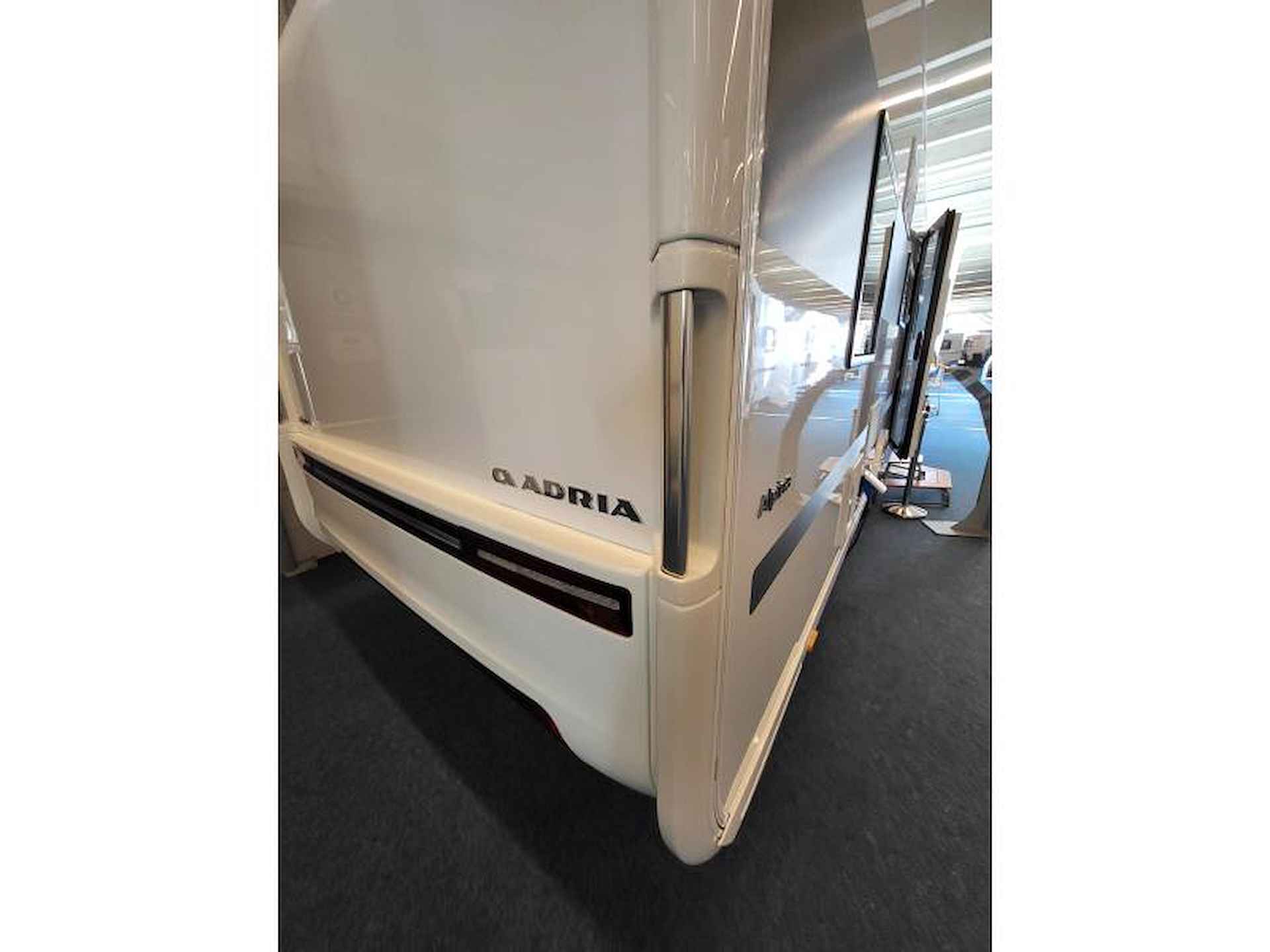 Adria Alpina 663 PT super ruim en compleet - 5/24