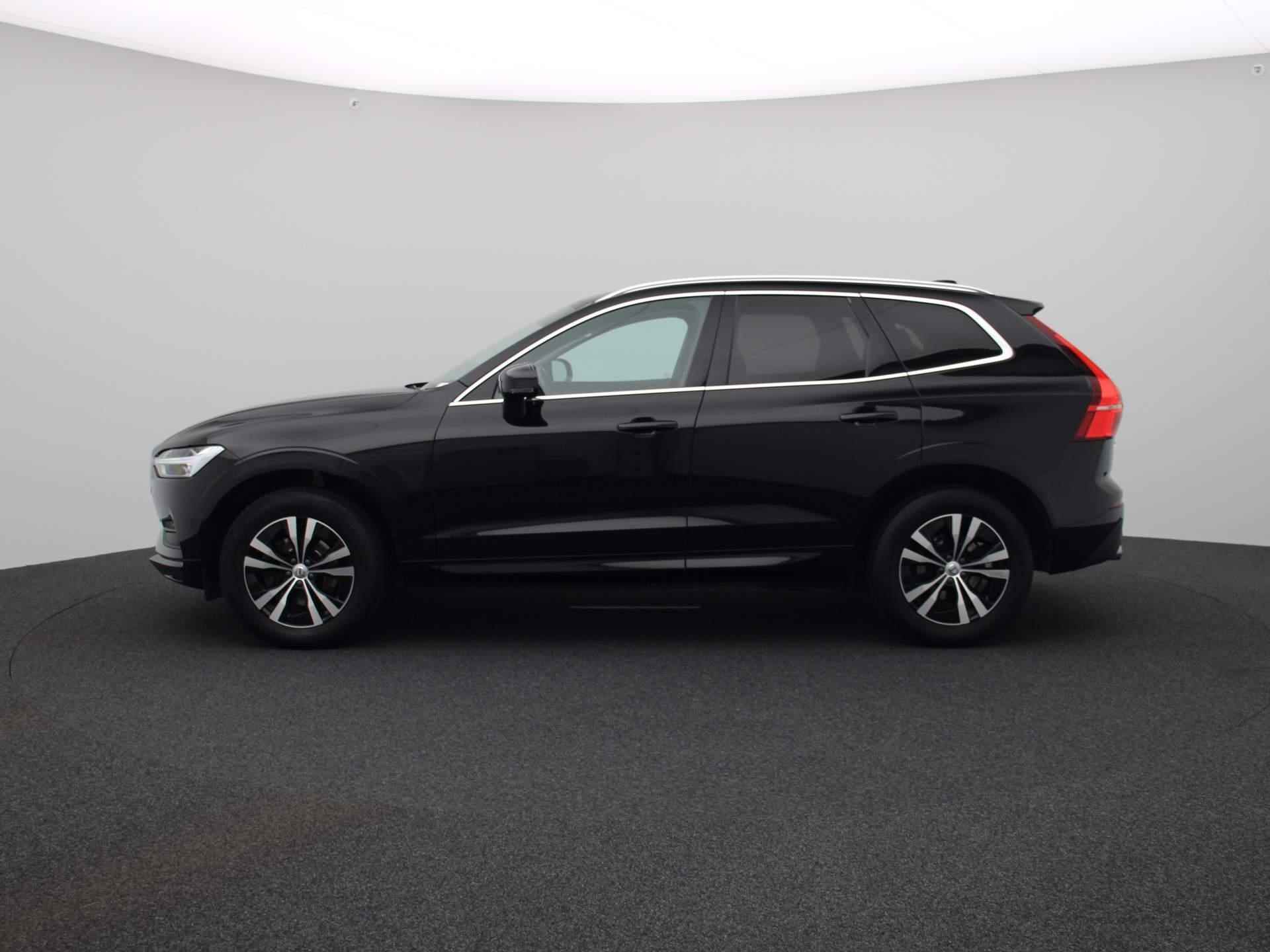 Volvo XC60 2.0 D4 Momentum | Apple-Android Play | Leder | Navi | Camera | Cruise | PDC V+A | Virtual Cockpit | LED | Bussiness Pack Connect Plus - 4/44
