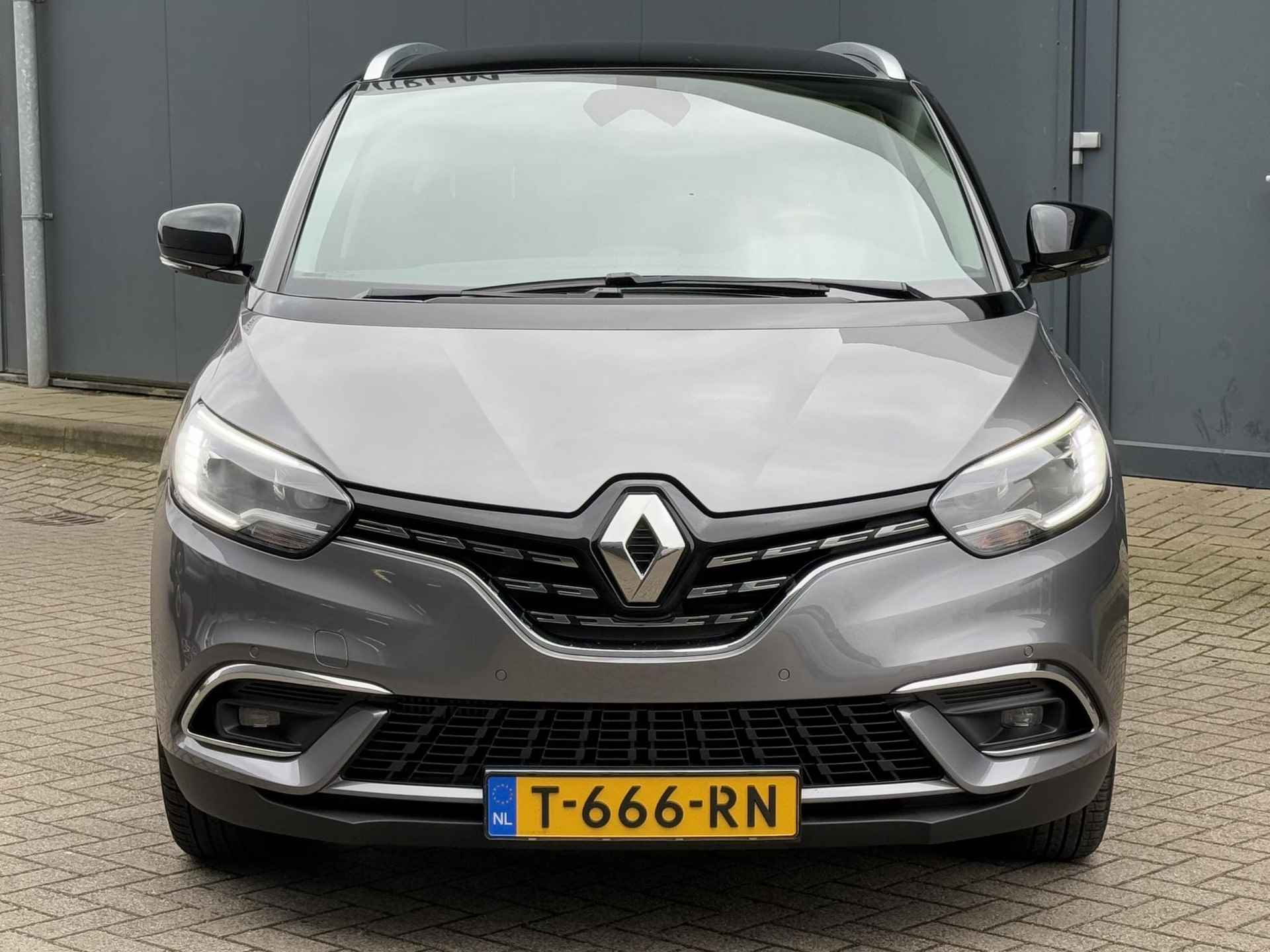 Renault Grand Scénic 1.3 TCe Executive Automaat 157 PK / 7 Persoons / 1500KG Trekgewicht / Stoelverwarming / Navigatie / Bose Geluidsinstallatie  / Achteruitrijcamera / Cruise Control Adaptief - 28/34