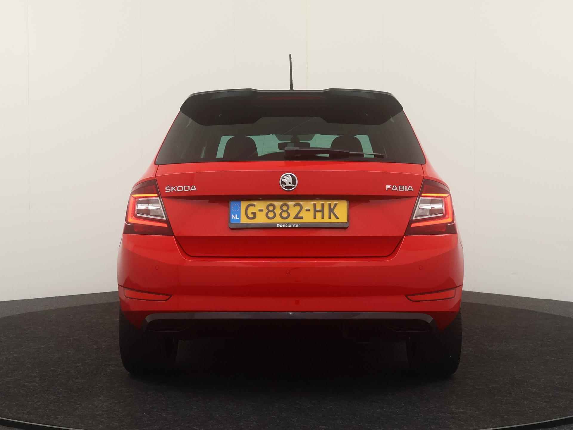 Skoda Fabia 1.0 TSI Monte Carlo  | Navigatie | Parkeersensoren | Cruise Control | Stoelverwarming | - 7/13